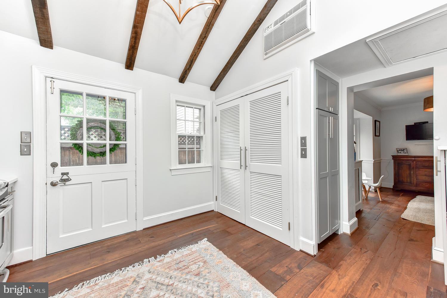 OLD TOWN - Residential