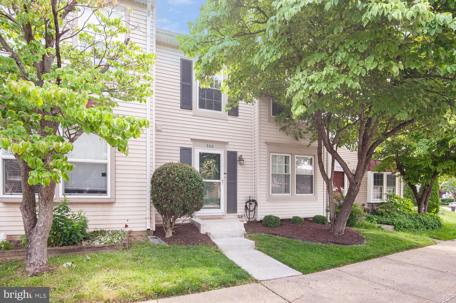 308 CURRY FORD LANE