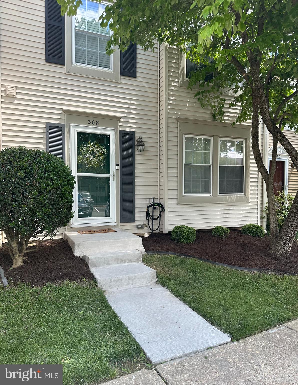 308 CURRY FORD LANE
