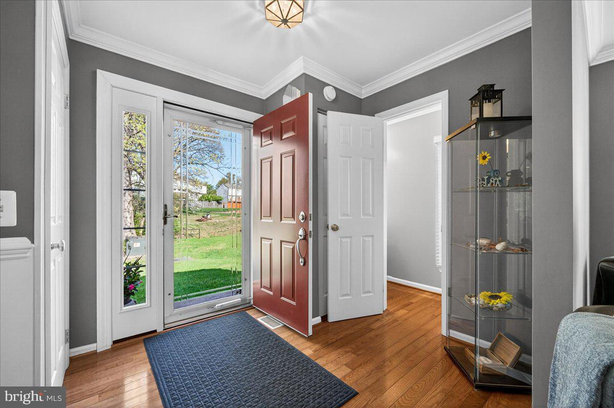 14083 BETSY ROSS LANE