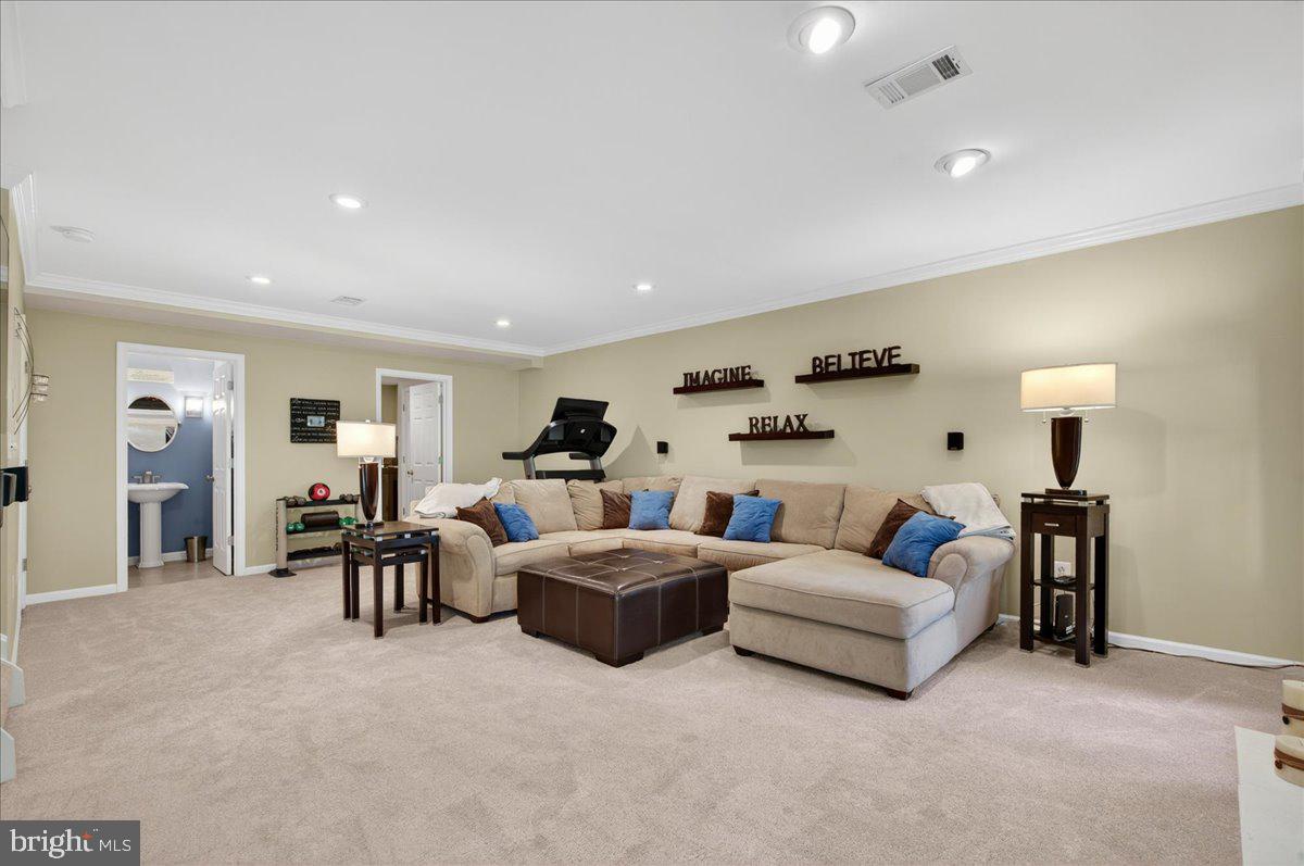 HERITAGE ESTATES - Residential