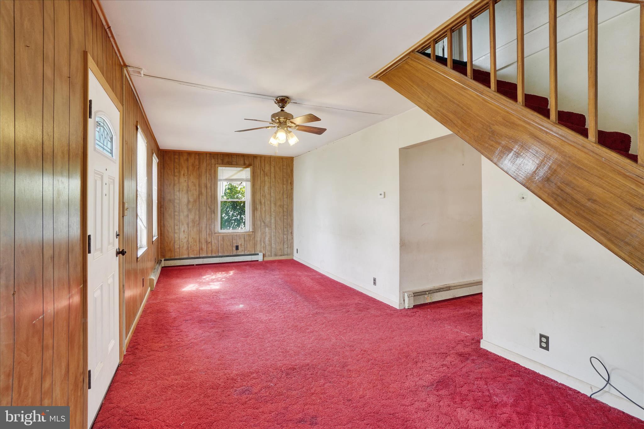 16 E TOLNA ROAD