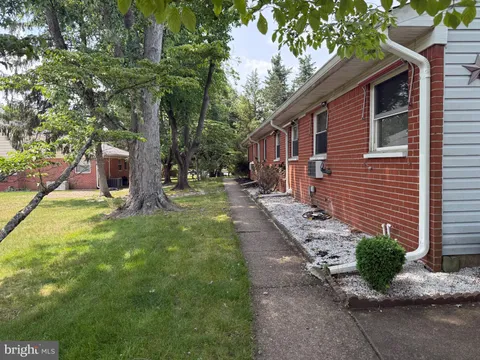 768D Hudson Parkway, Manchester Twp, NJ MLS: NJOC2034998