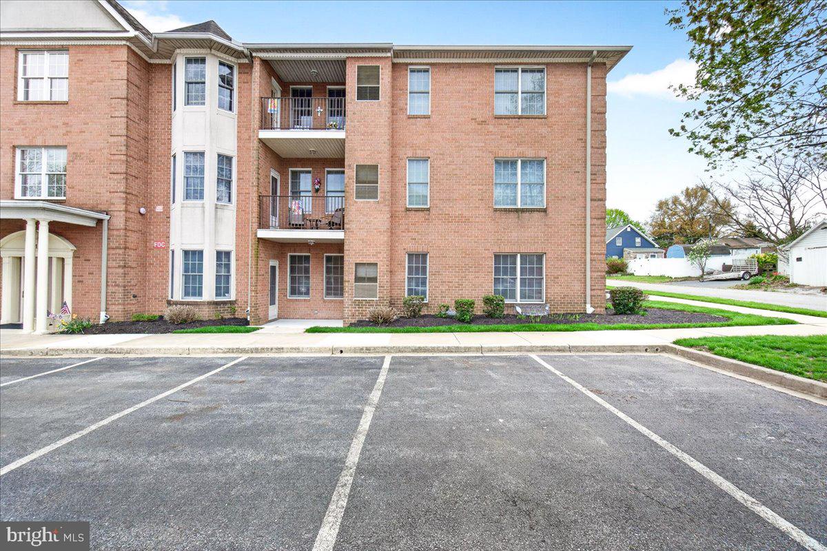 ROSEWOOD - Residential