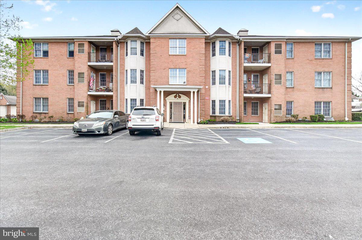 ROSEWOOD - Residential