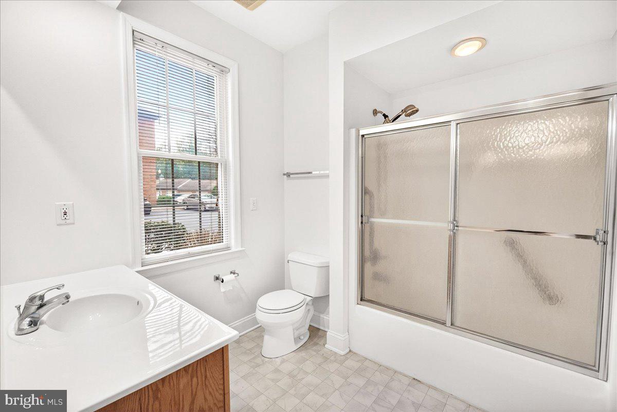 ROSEWOOD - Residential