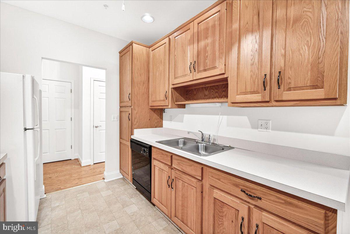 ROSEWOOD - Residential