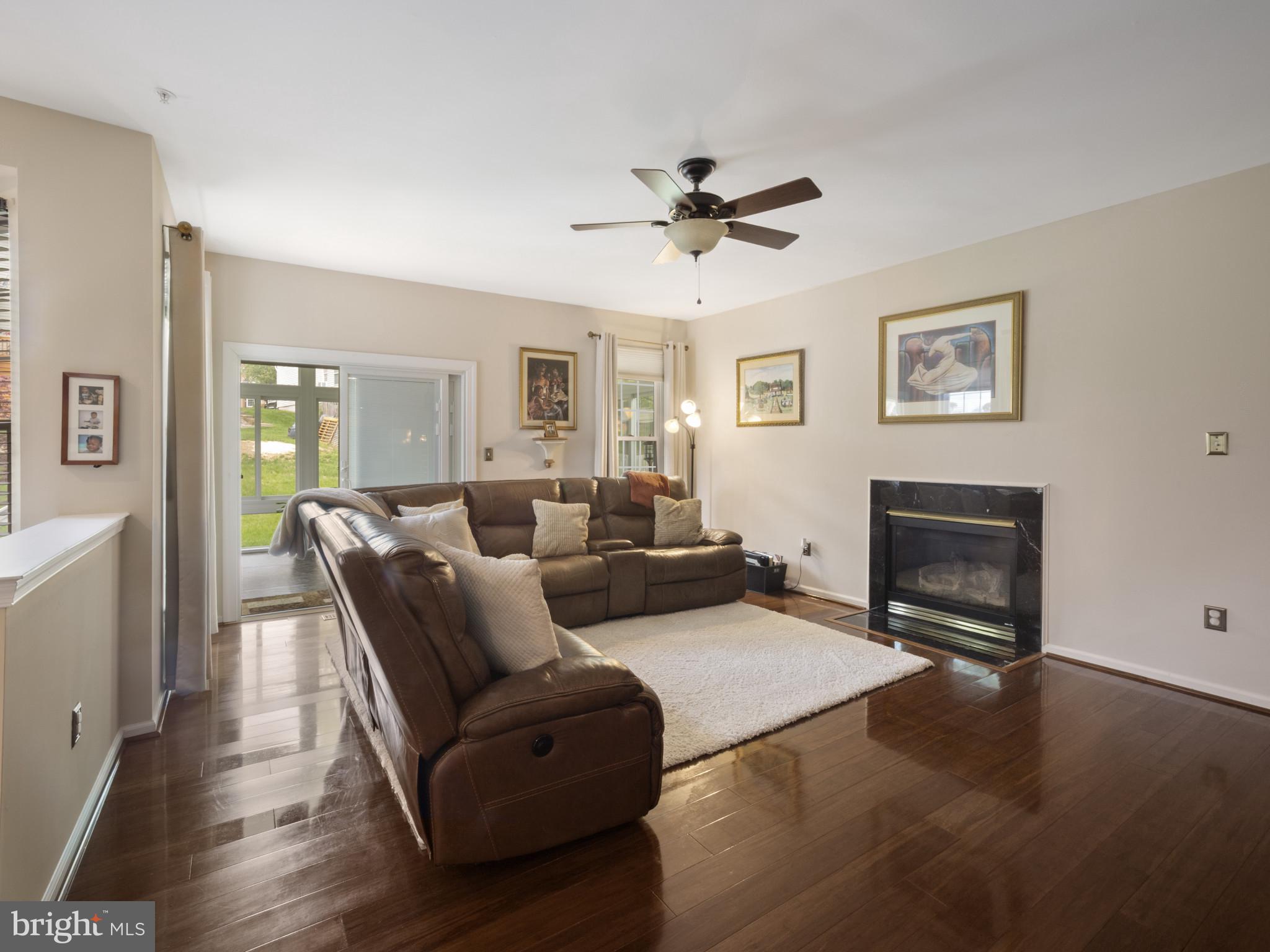 801 JOHNSON GROVE LANE