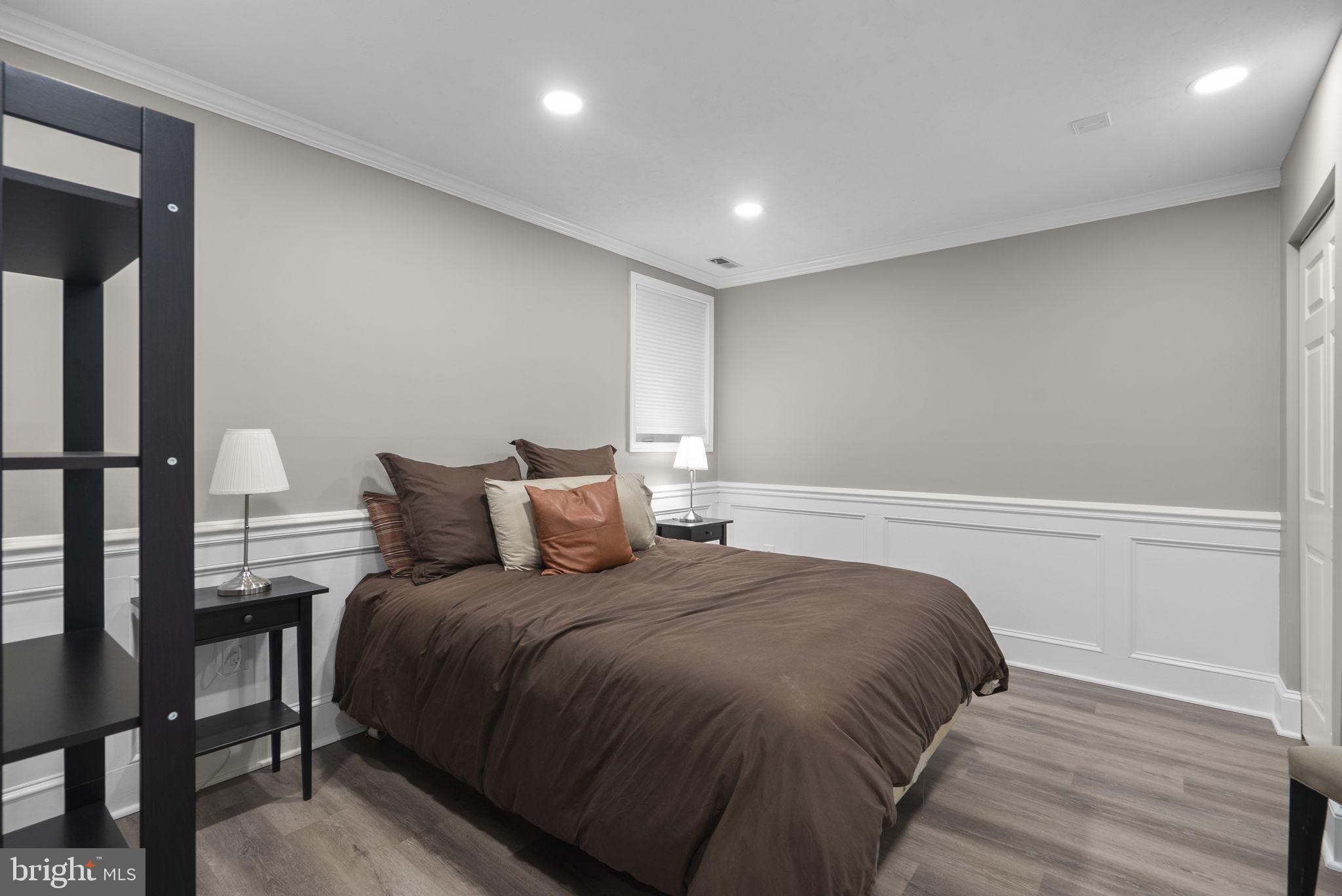 COLESVILLE OUTSIDE - Residential