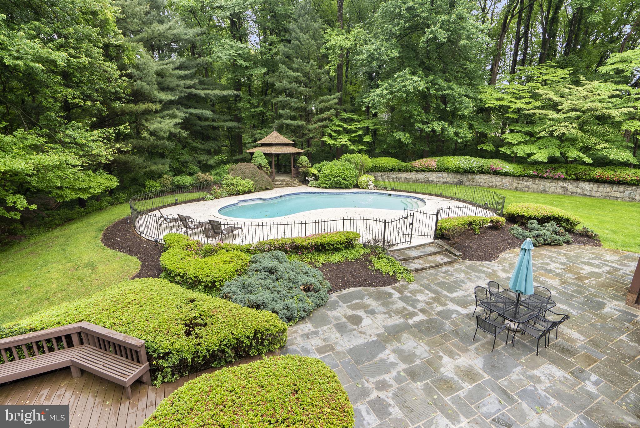 COLESVILLE OUTSIDE - Residential