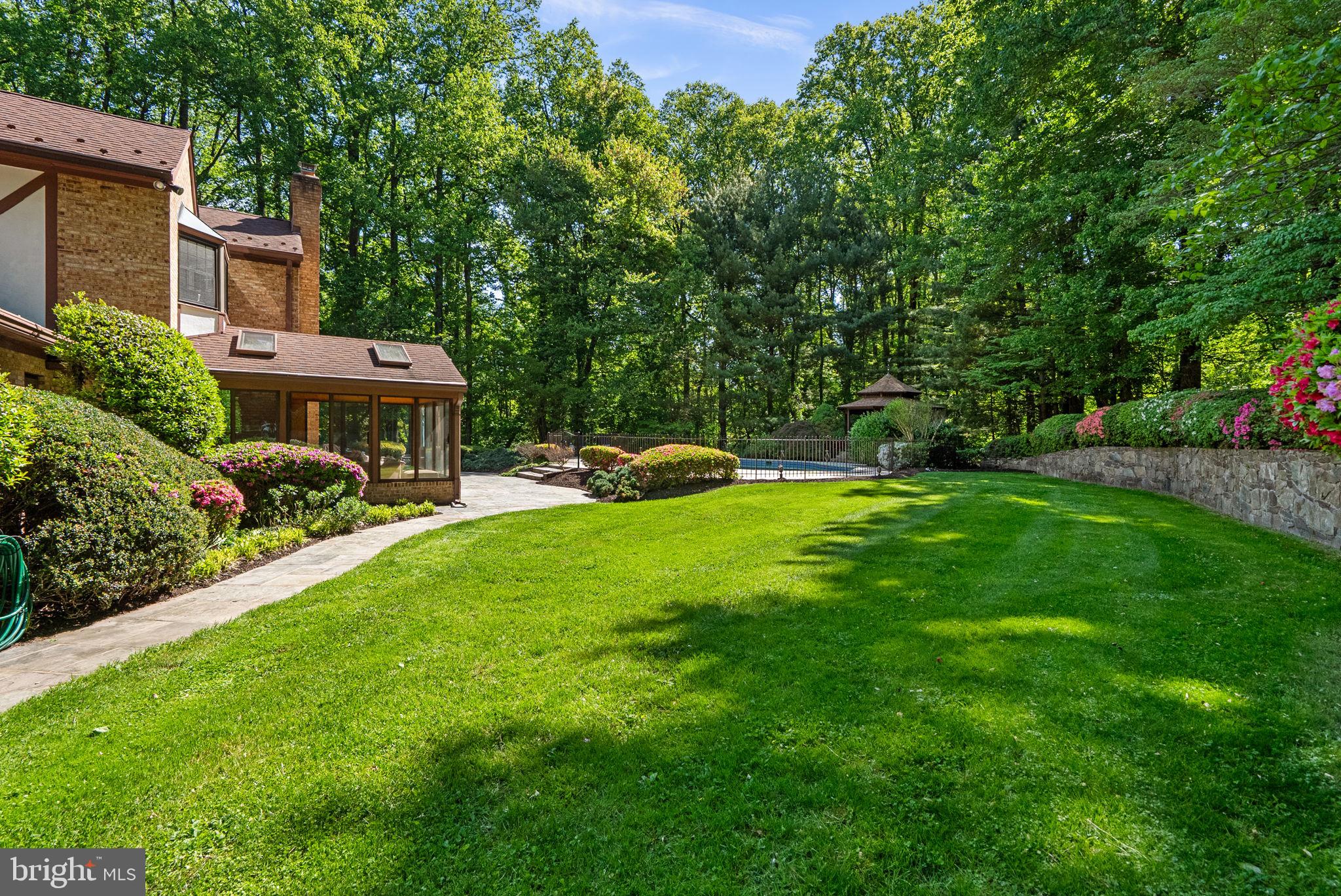 COLESVILLE OUTSIDE - Residential