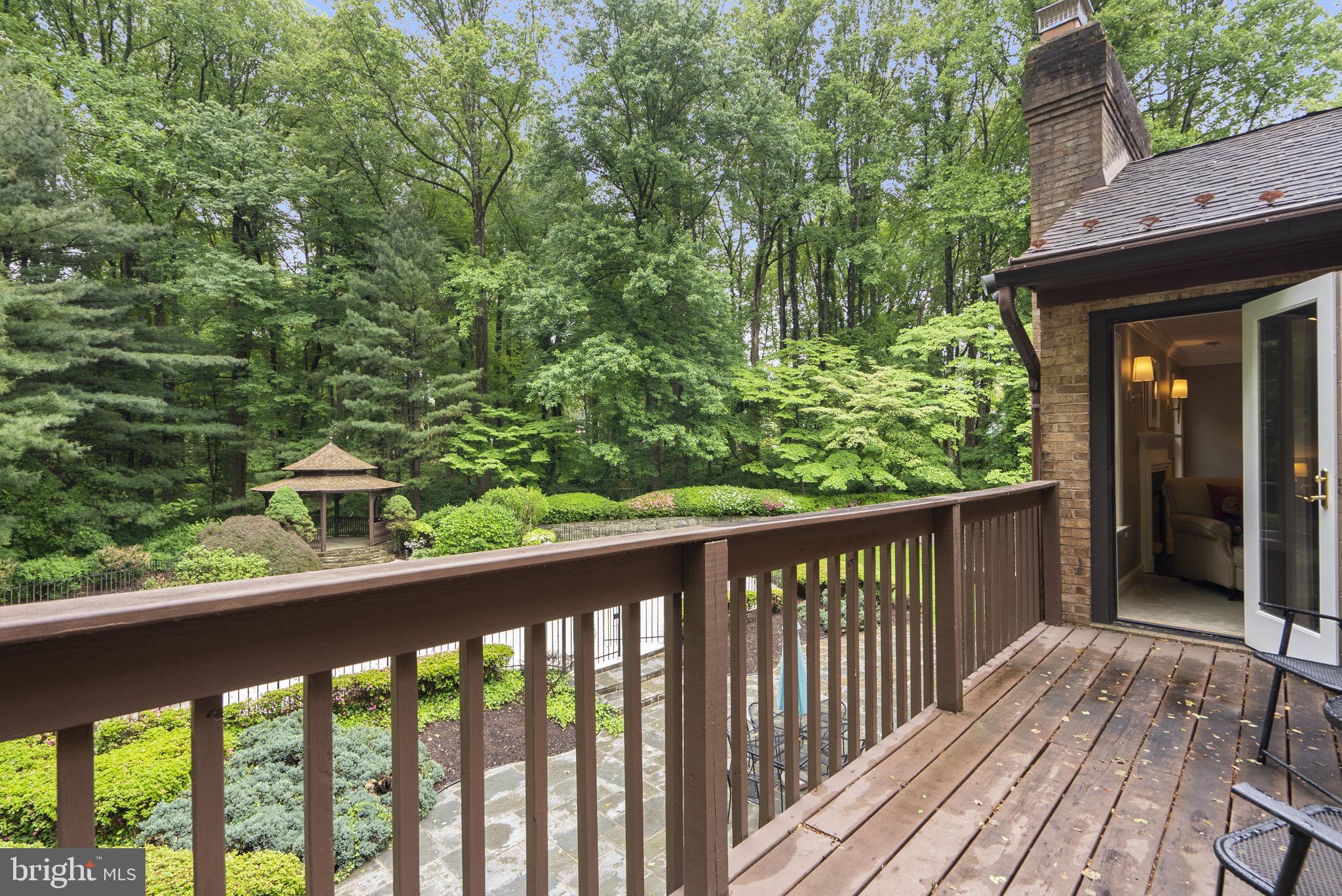 COLESVILLE OUTSIDE - Residential