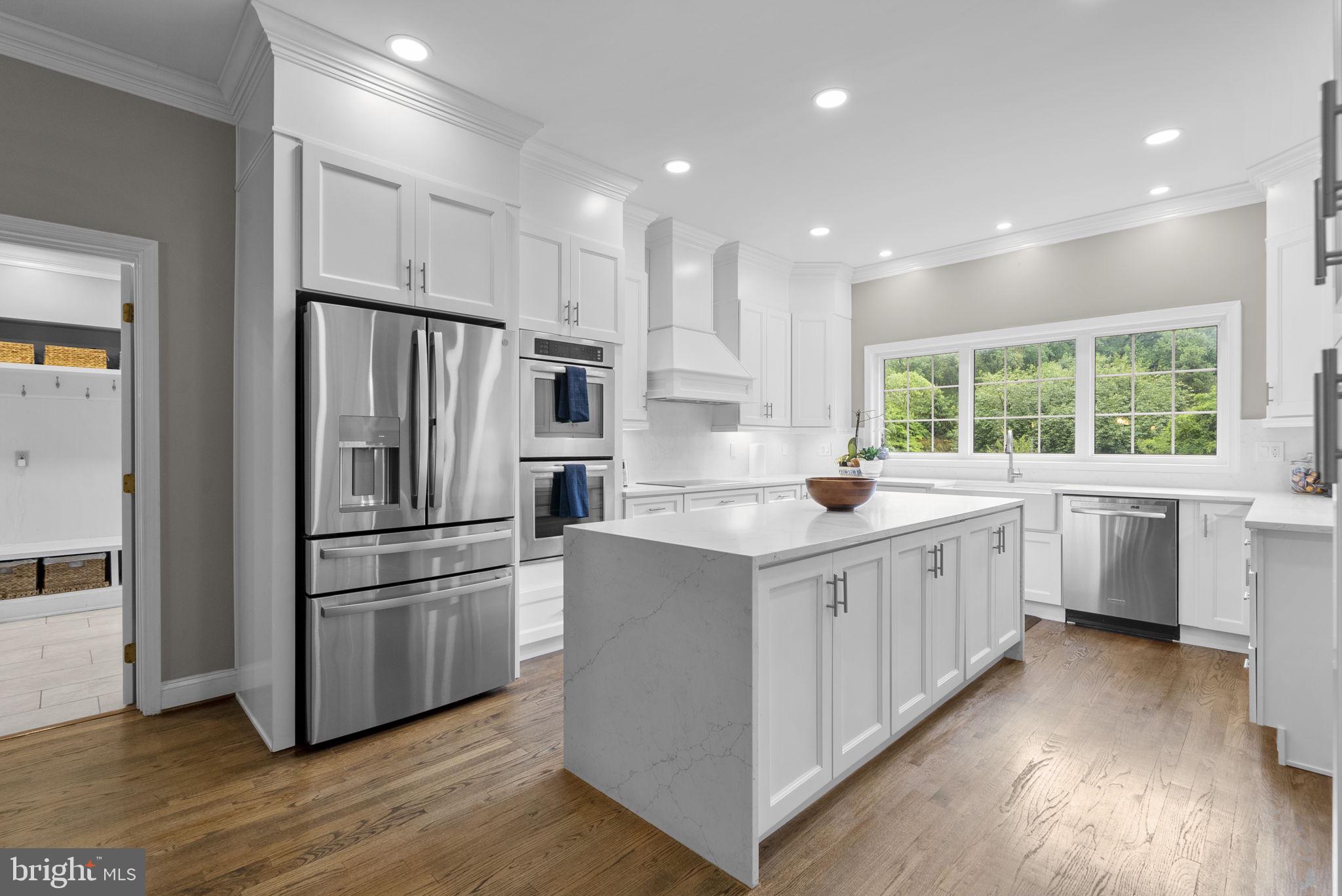 COLESVILLE OUTSIDE - Residential