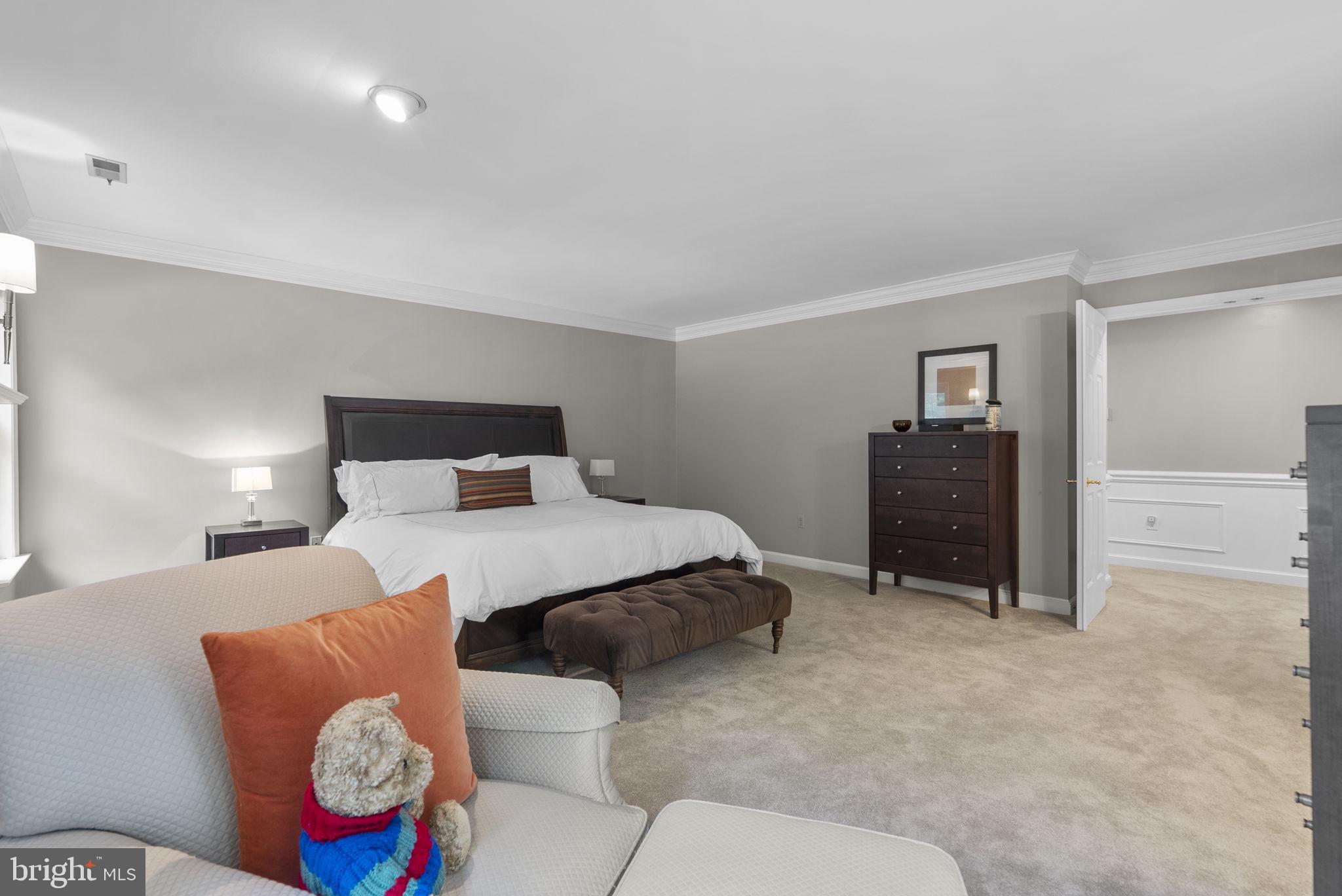 COLESVILLE OUTSIDE - Residential