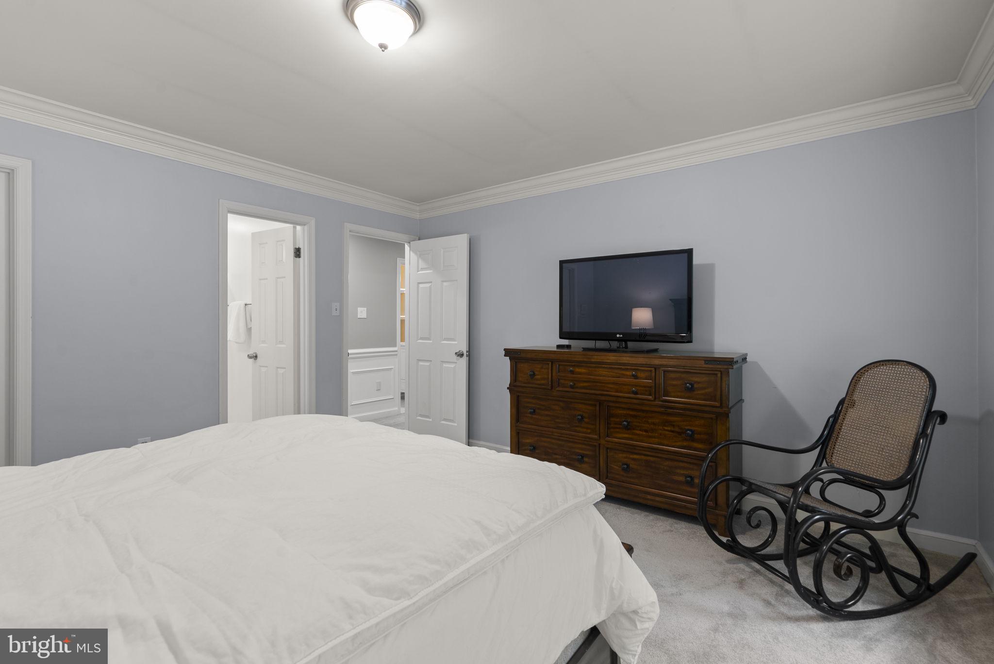 COLESVILLE OUTSIDE - Residential