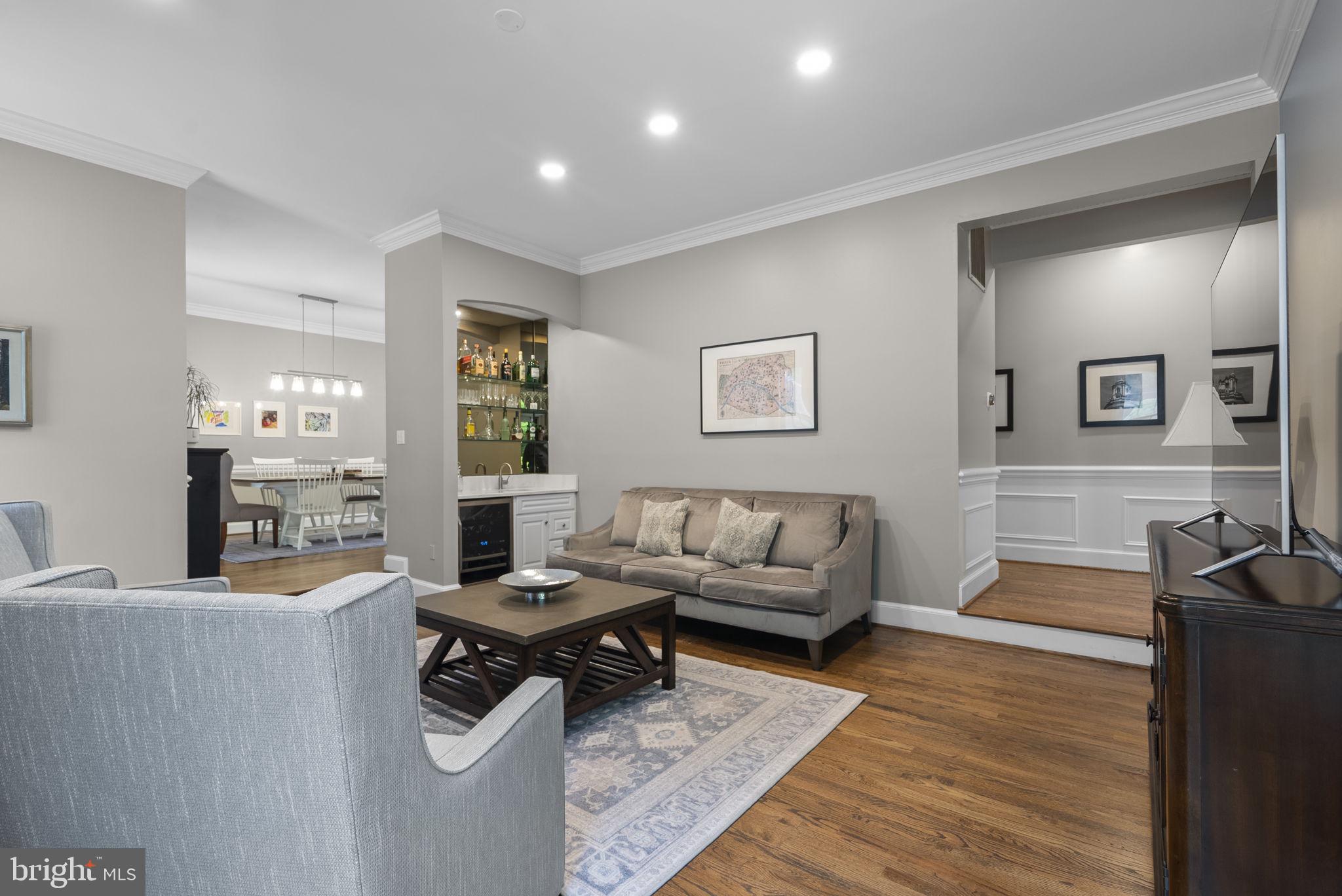 COLESVILLE OUTSIDE - Residential