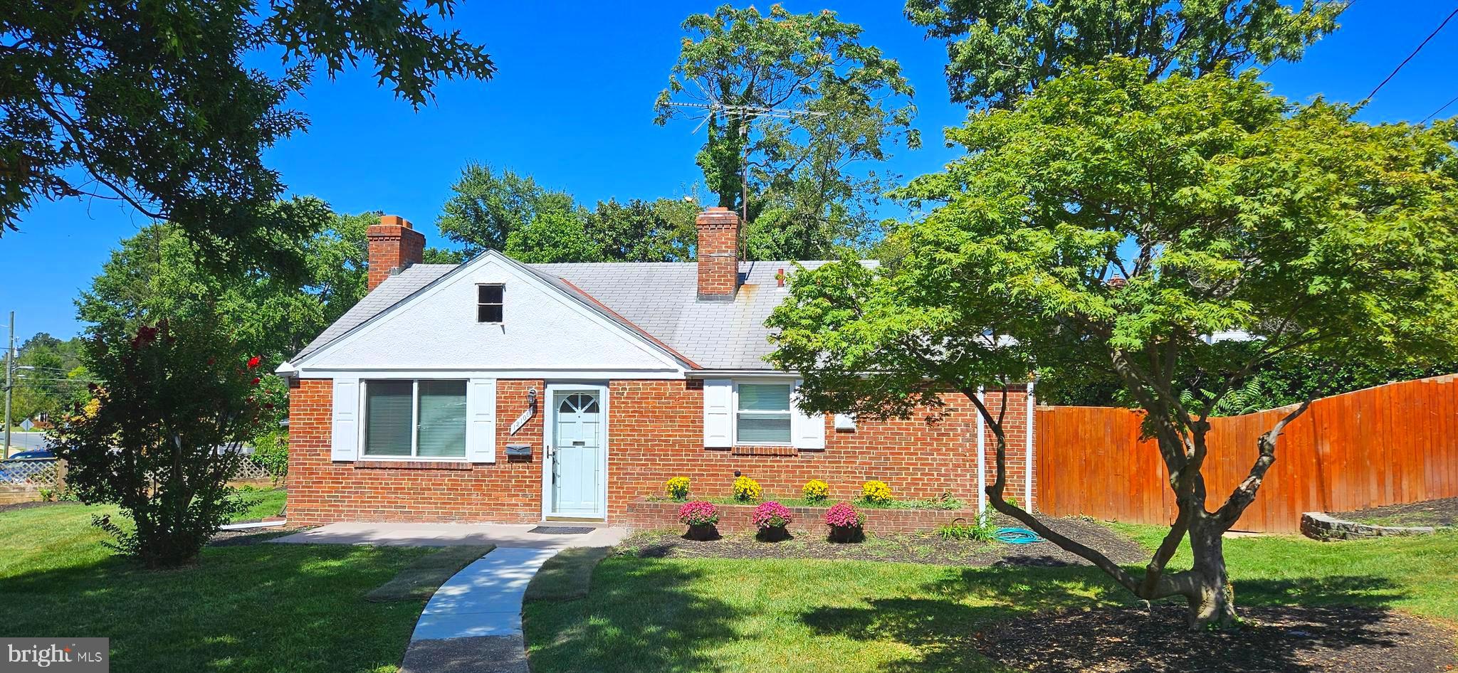 WEISMANS - Residential Lease