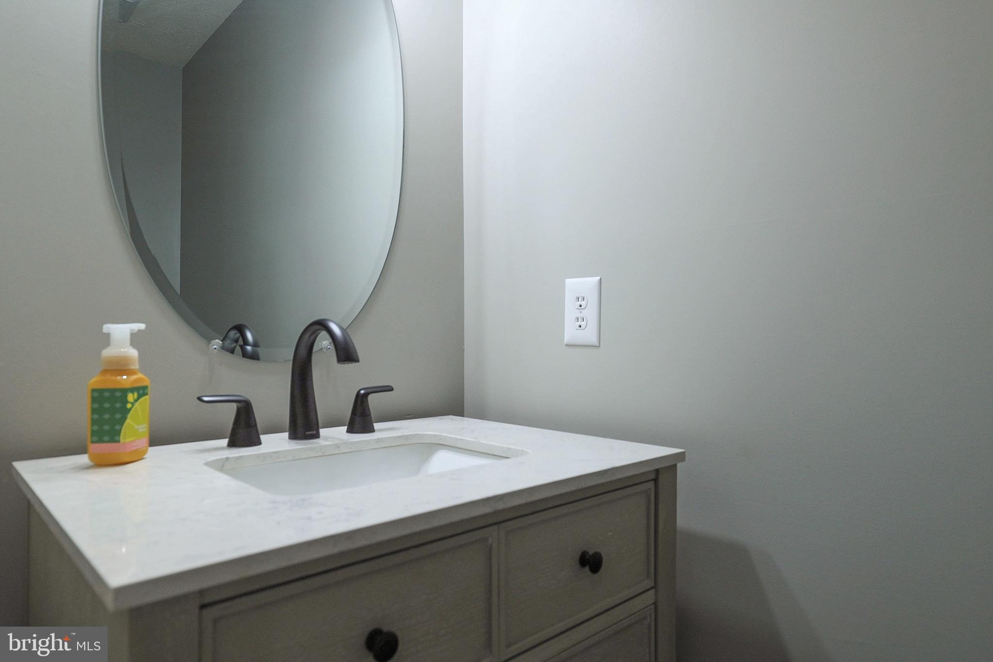 SHEN FARMS RIVERVIEW - Residential