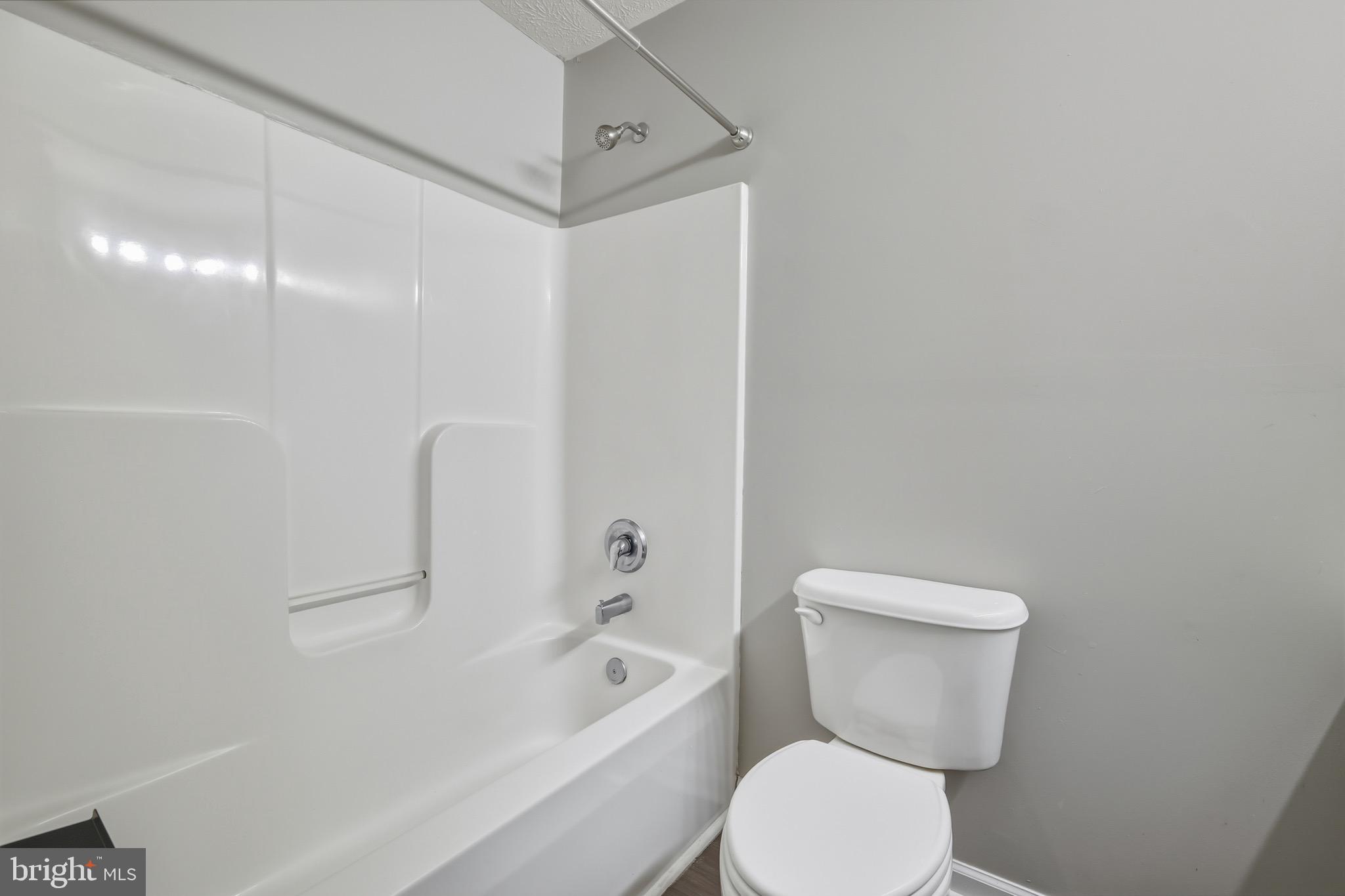 SHEN FARMS RIVERVIEW - Residential