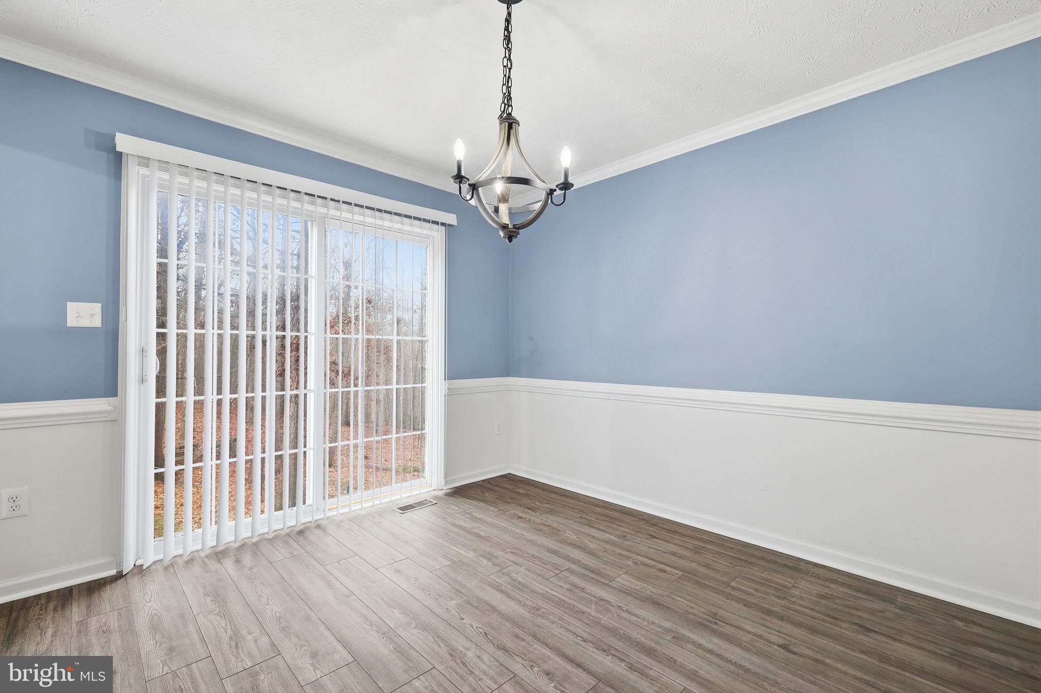 SHEN FARMS RIVERVIEW - Residential