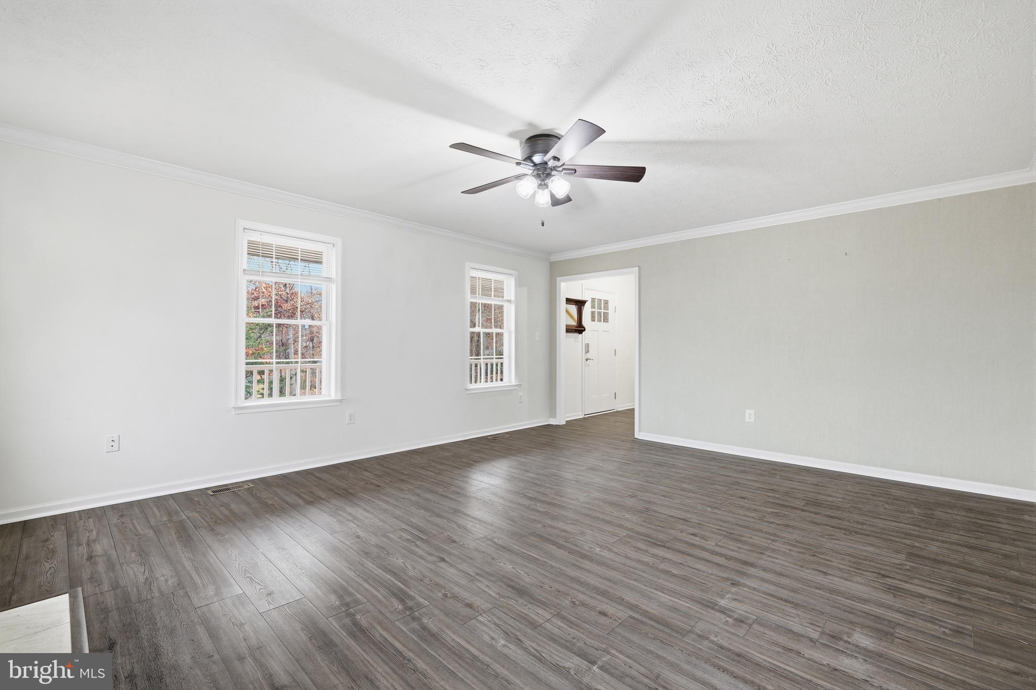 SHEN FARMS RIVERVIEW - Residential