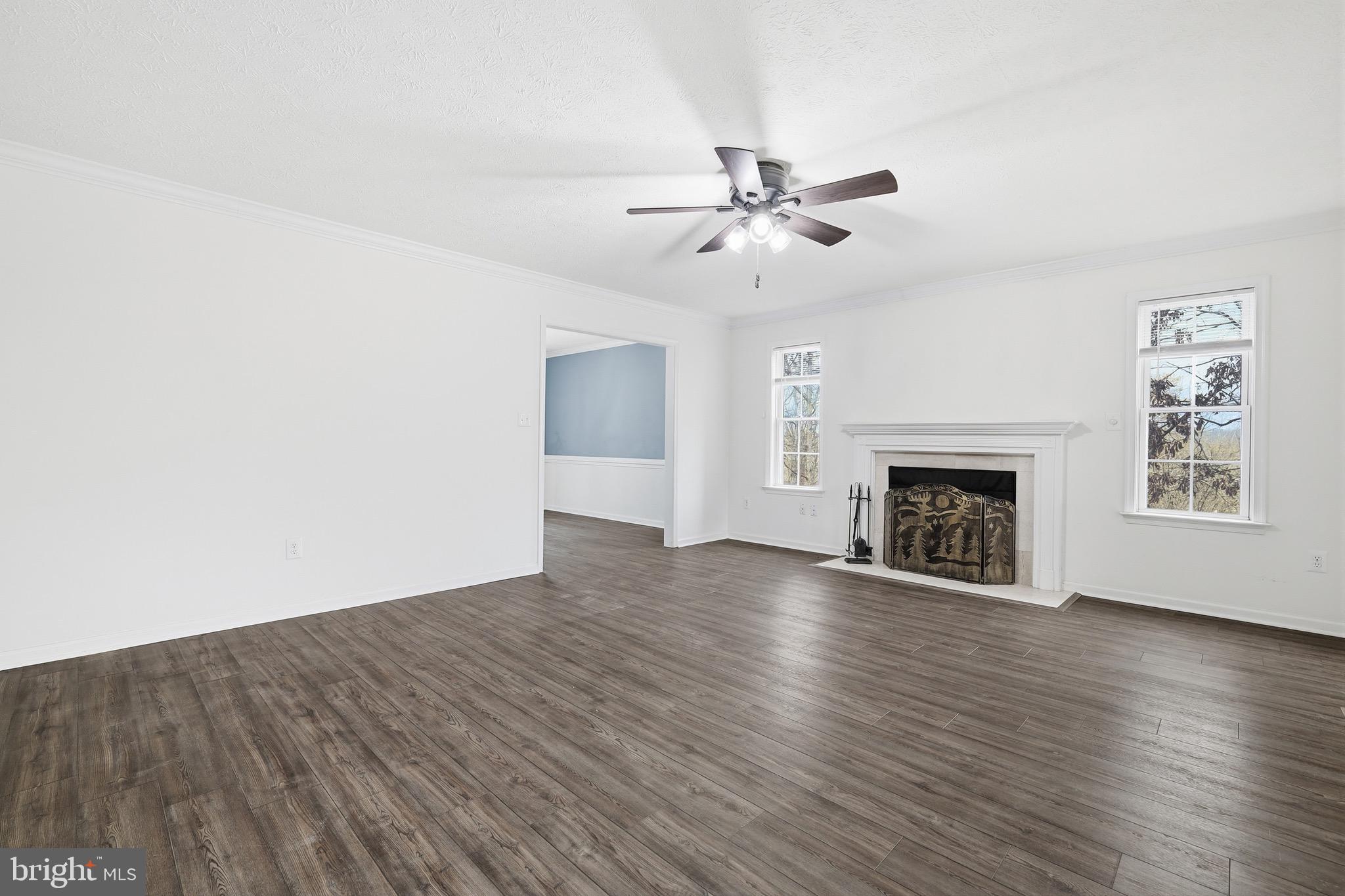 SHEN FARMS RIVERVIEW - Residential