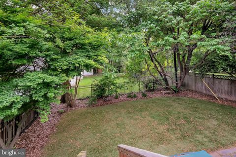 Tiny photo for 1706 N Glebe Road, ARLINGTON, VA 22207 (MLS # VAAR2072670)