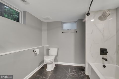 Tiny photo for 1706 N Glebe Road, ARLINGTON, VA 22207 (MLS # VAAR2072670)