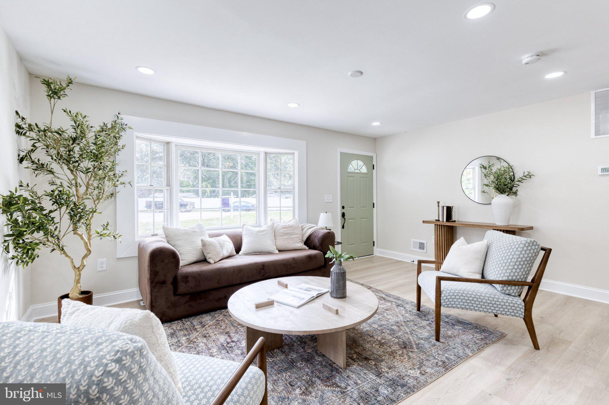 158 GRANDVIEW COURT