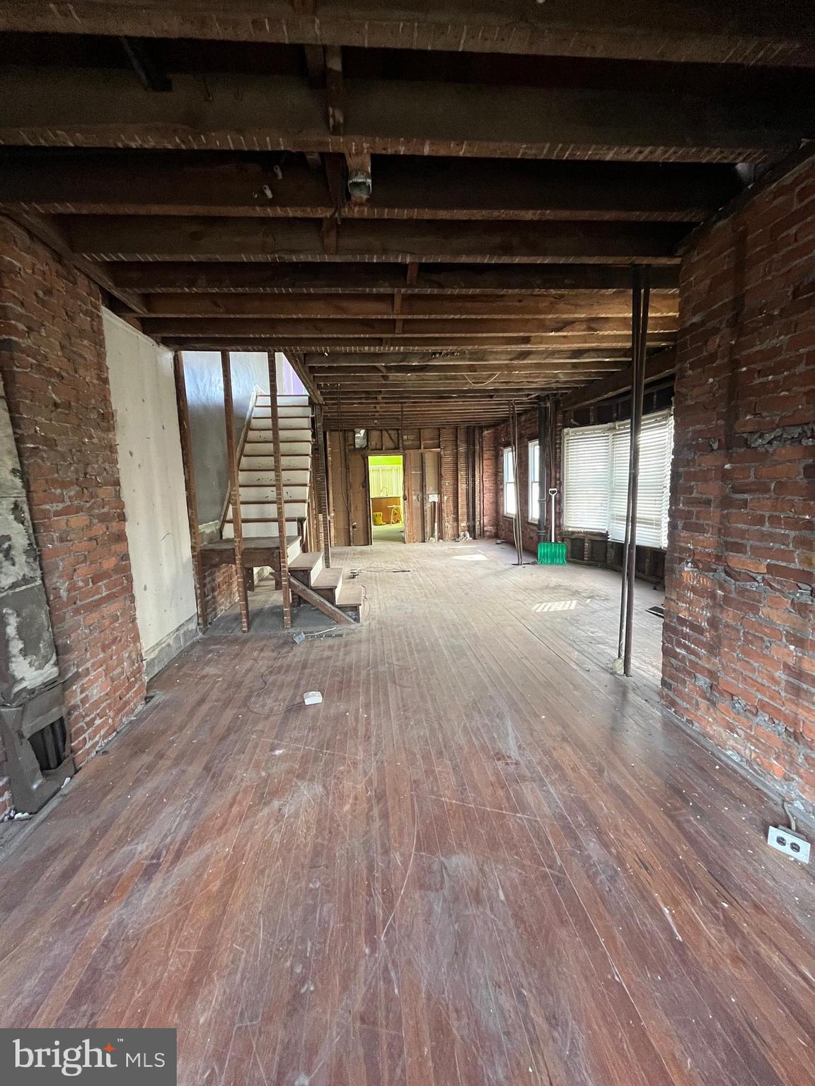 BRYN MAWR - Residential