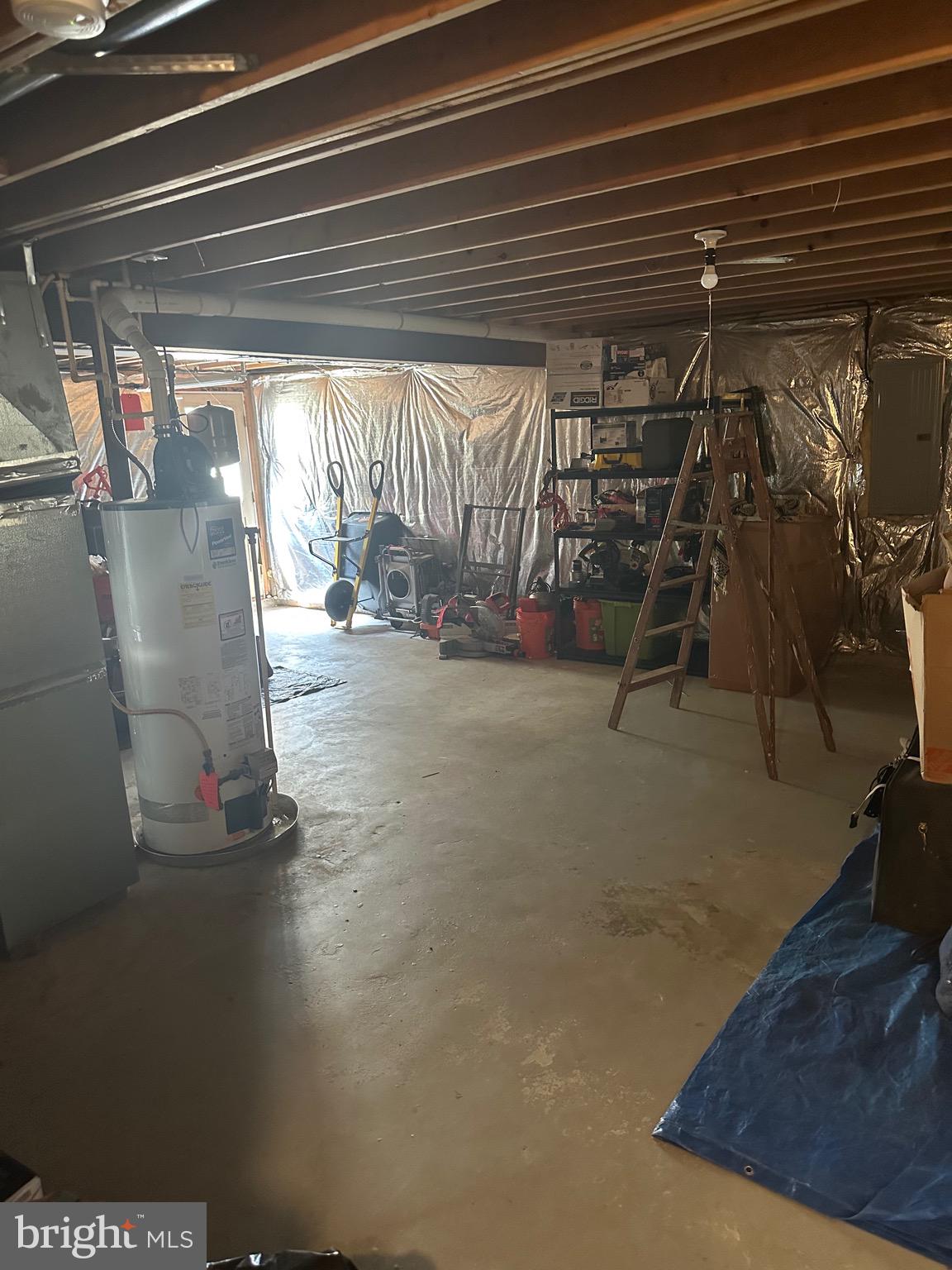 HARBOR POINTE - Residential