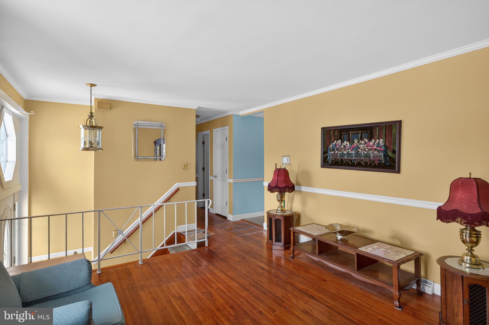 3555 READING CREST AVENUE