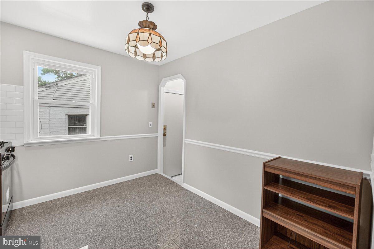 CAMERON HEIGHTS - Residential