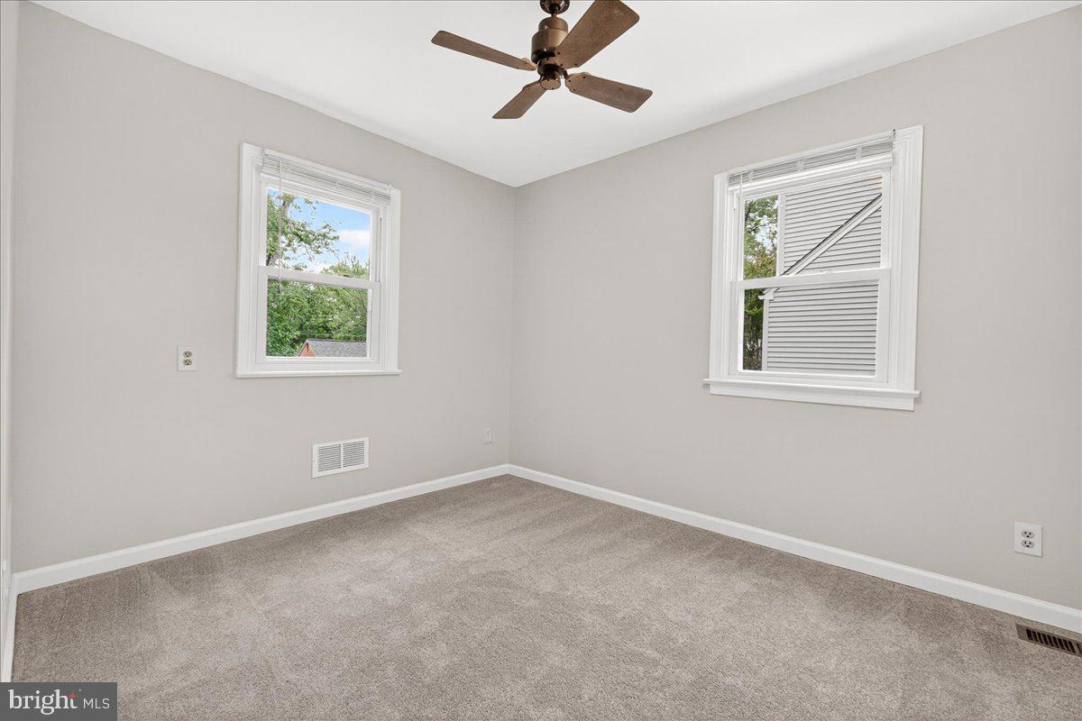 CAMERON HEIGHTS - Residential