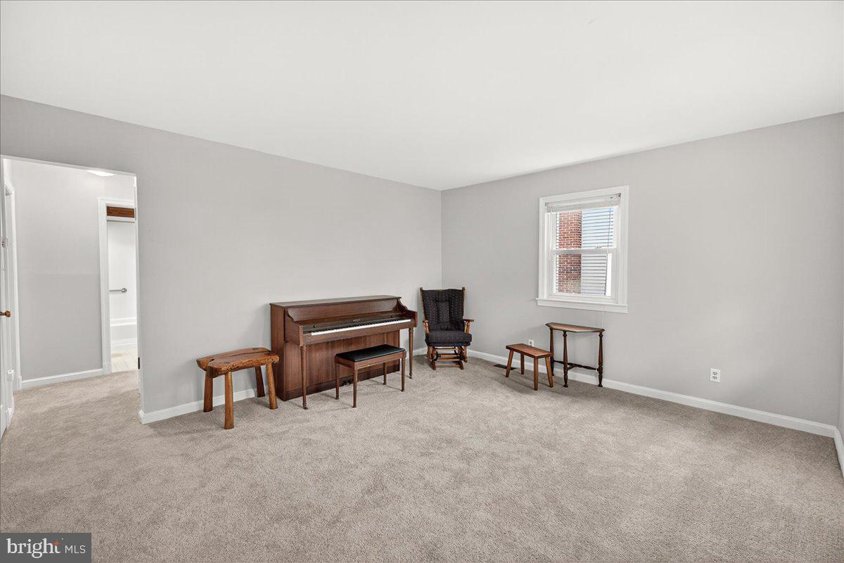 CAMERON HEIGHTS - Residential