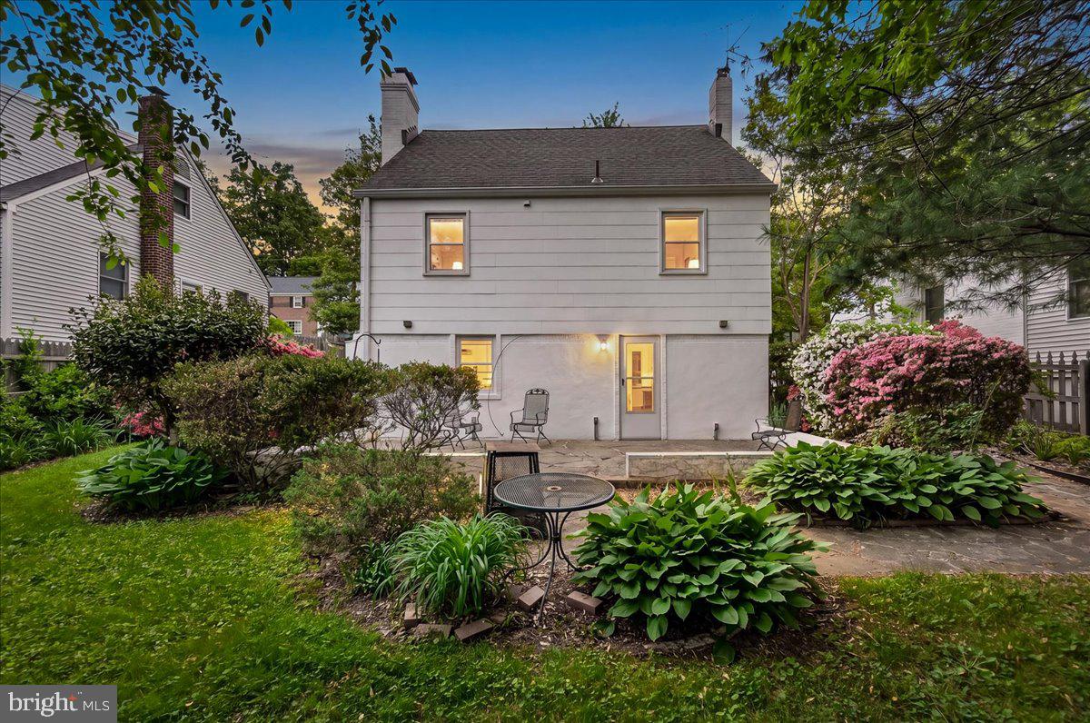 CAMERON HEIGHTS - Residential