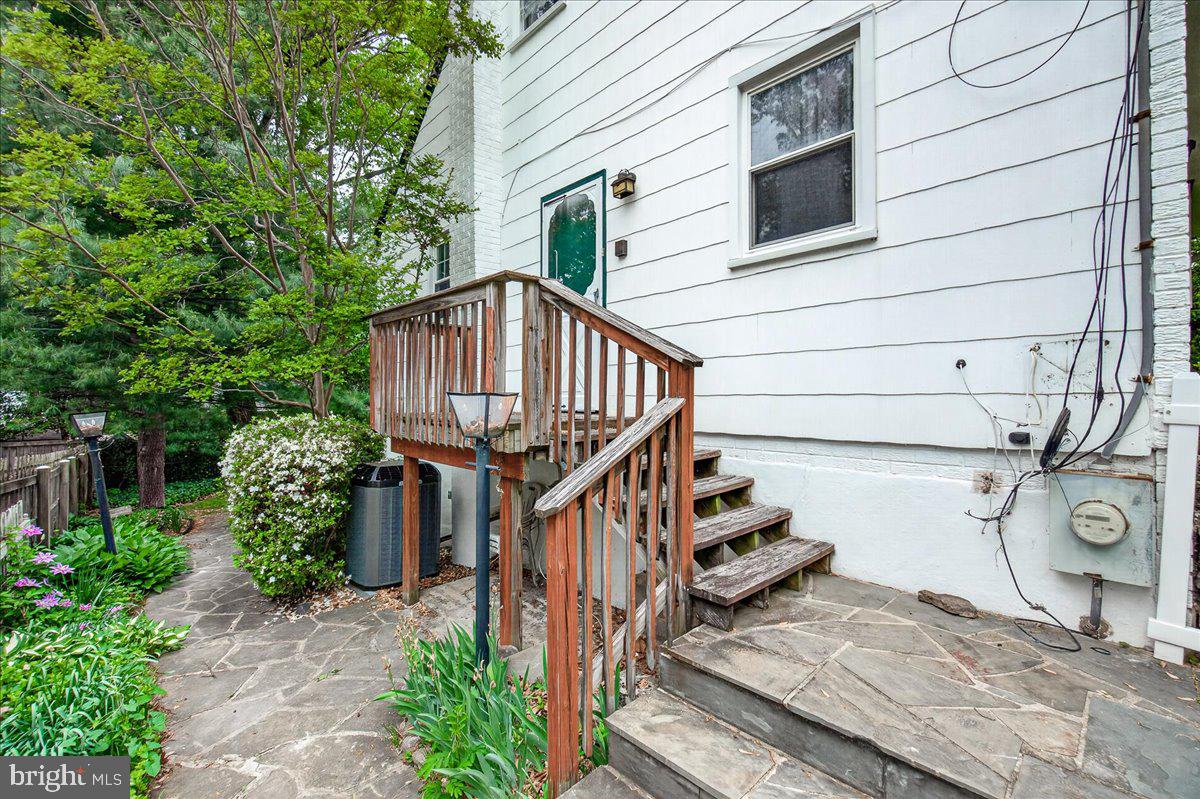 CAMERON HEIGHTS - Residential