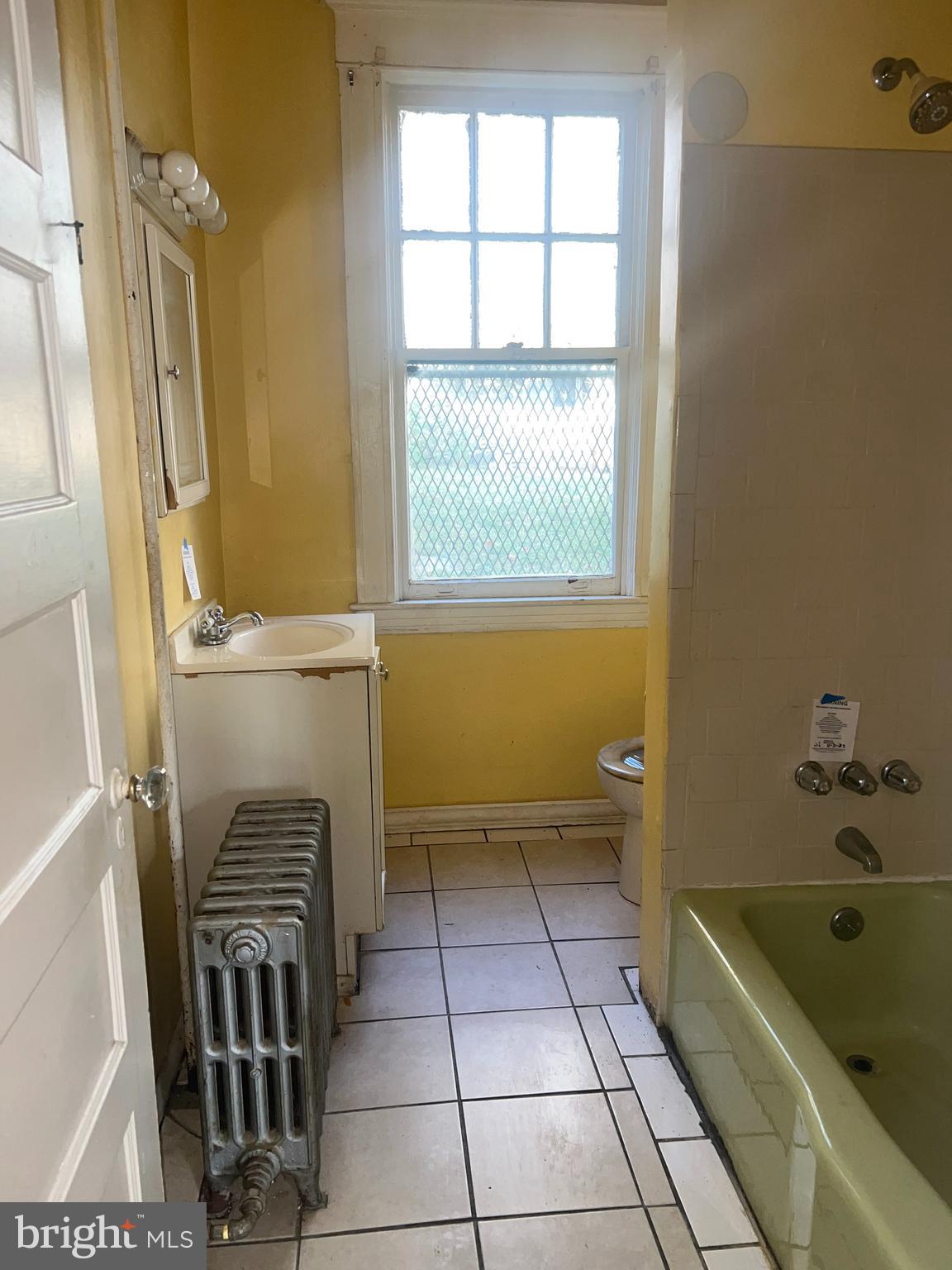 WINDSOR HILLS - Residential