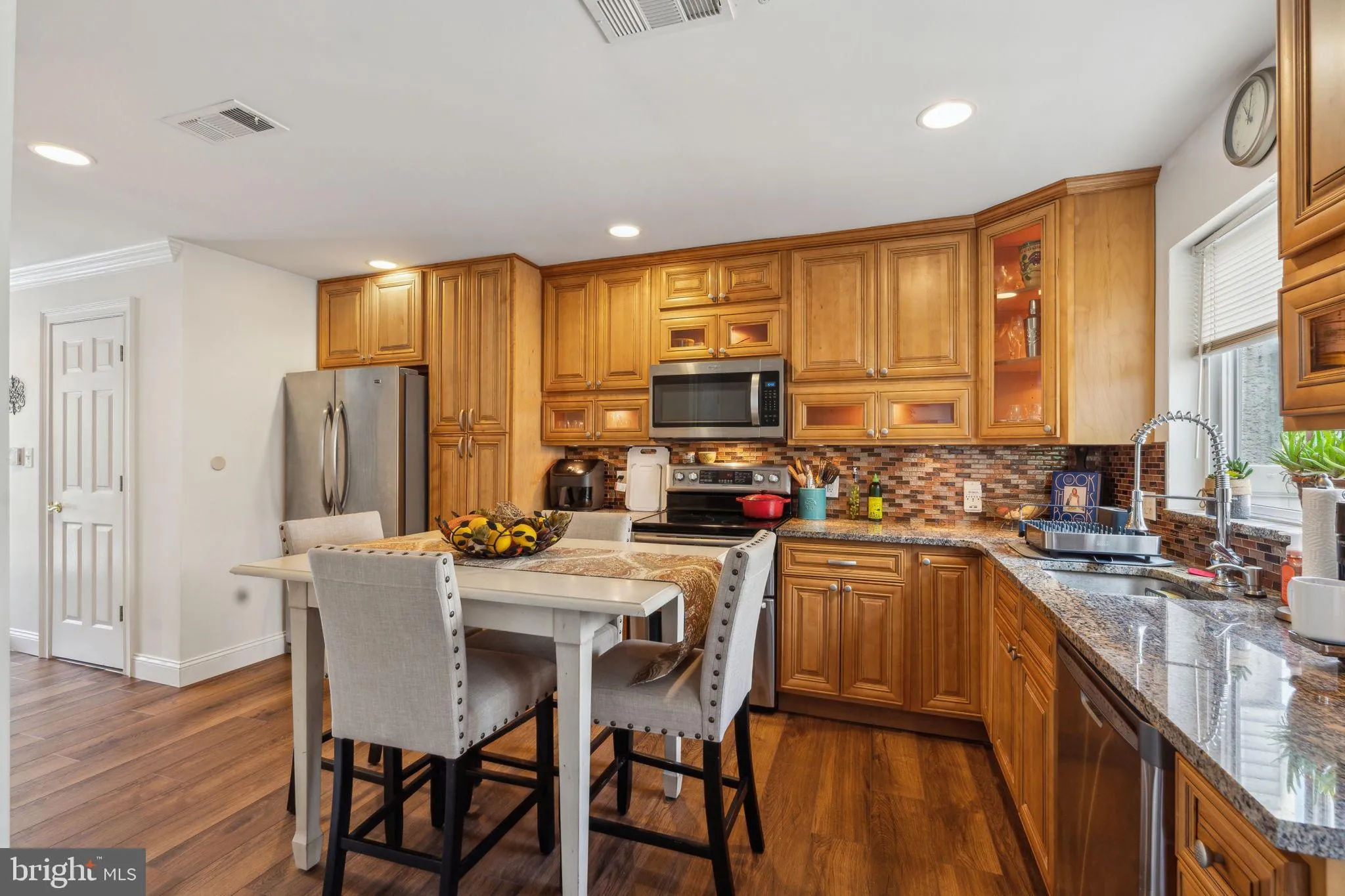 Philadelphia, Pennsylvania 19148, United States, 3 Bedrooms Bedrooms, ,3 BathroomsBathrooms,Residential,Active,166073