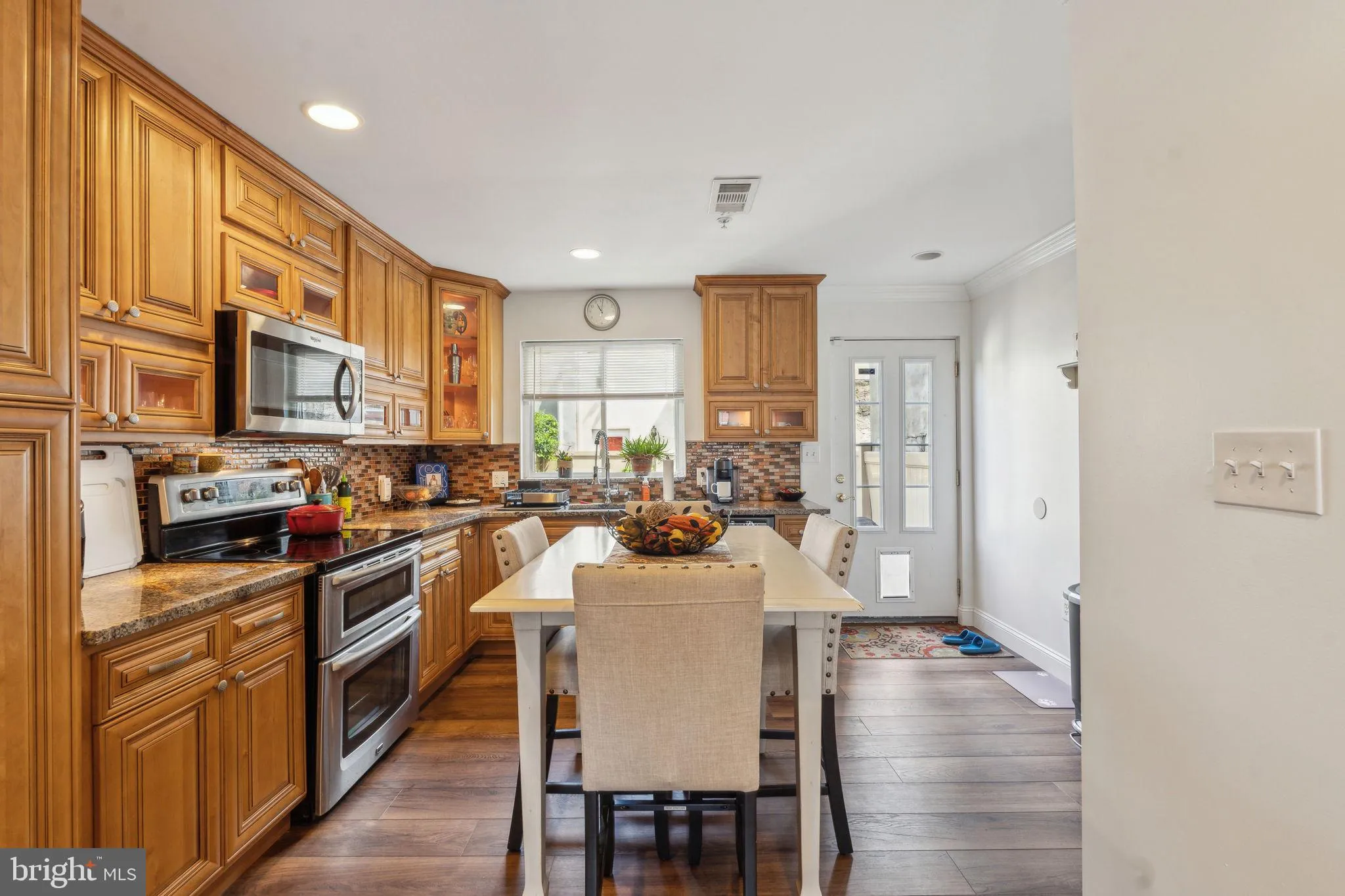 Philadelphia, Pennsylvania 19148, United States, 3 Bedrooms Bedrooms, ,3 BathroomsBathrooms,Residential,Active,166073