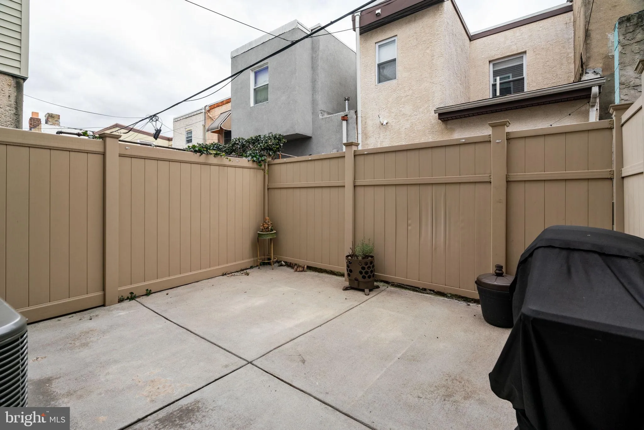 Philadelphia, Pennsylvania 19148, United States, 3 Bedrooms Bedrooms, ,3 BathroomsBathrooms,Residential,Active,166073