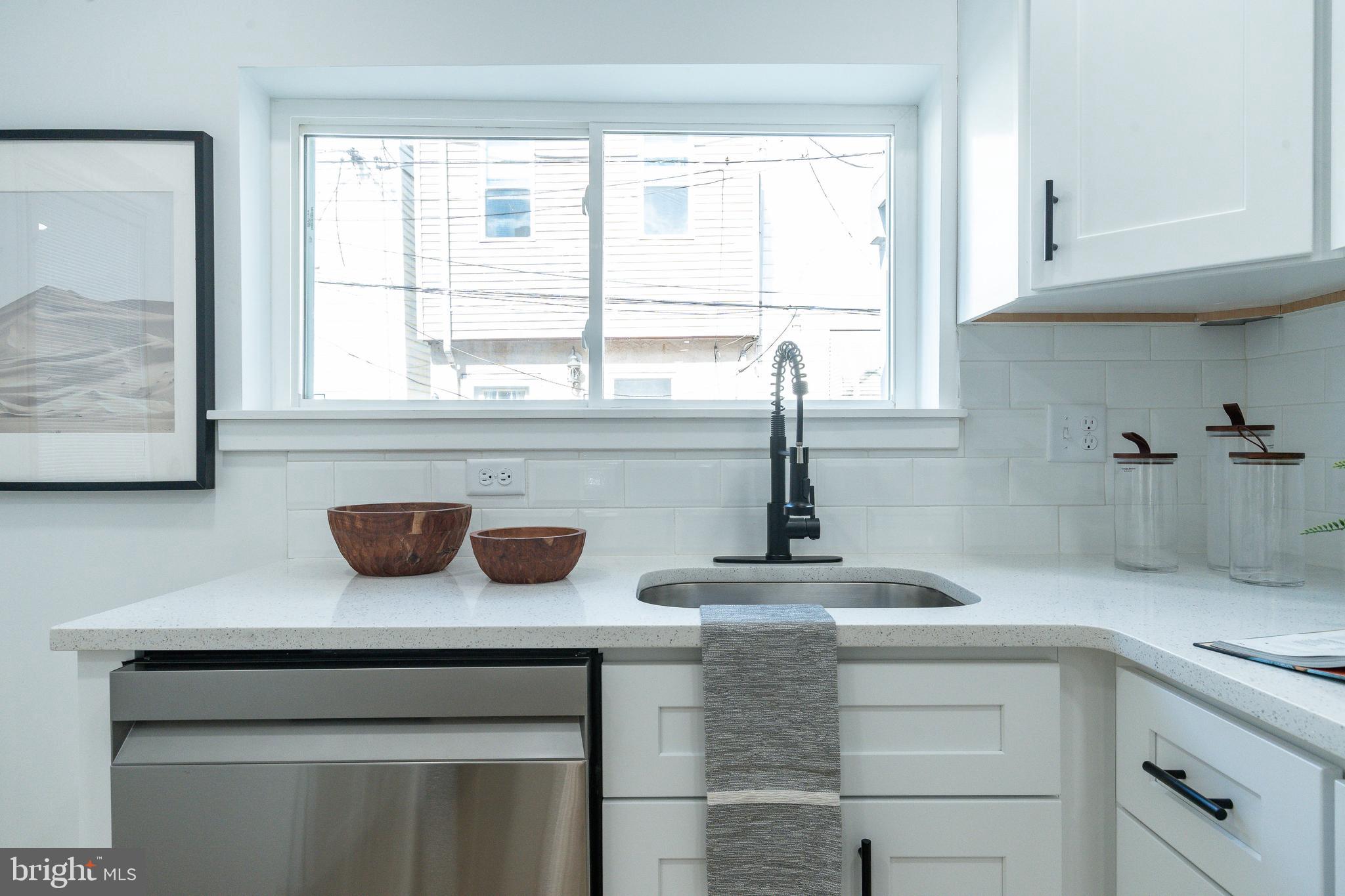 WHITMAN - Residential