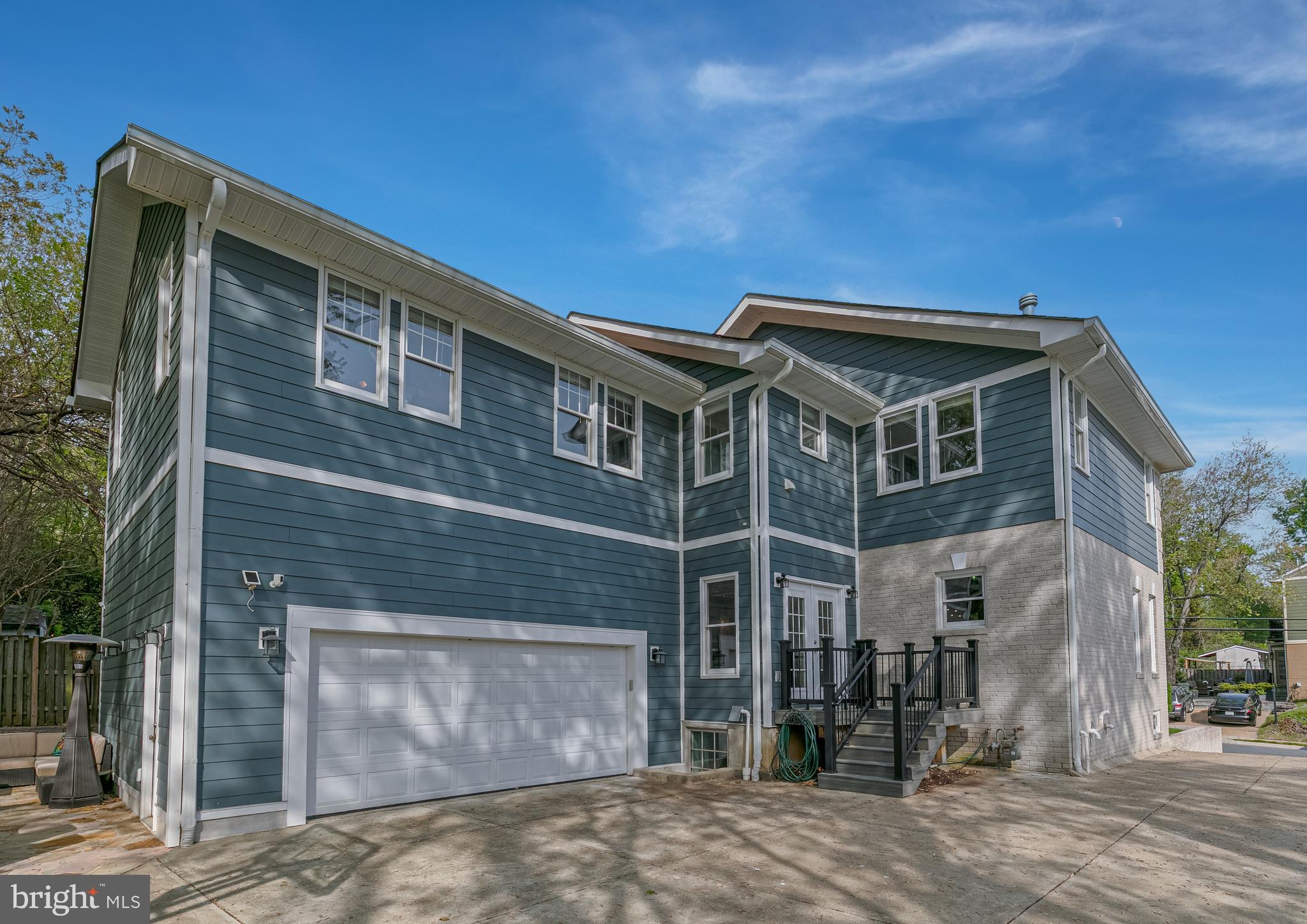 GARDEN CITY - Residential