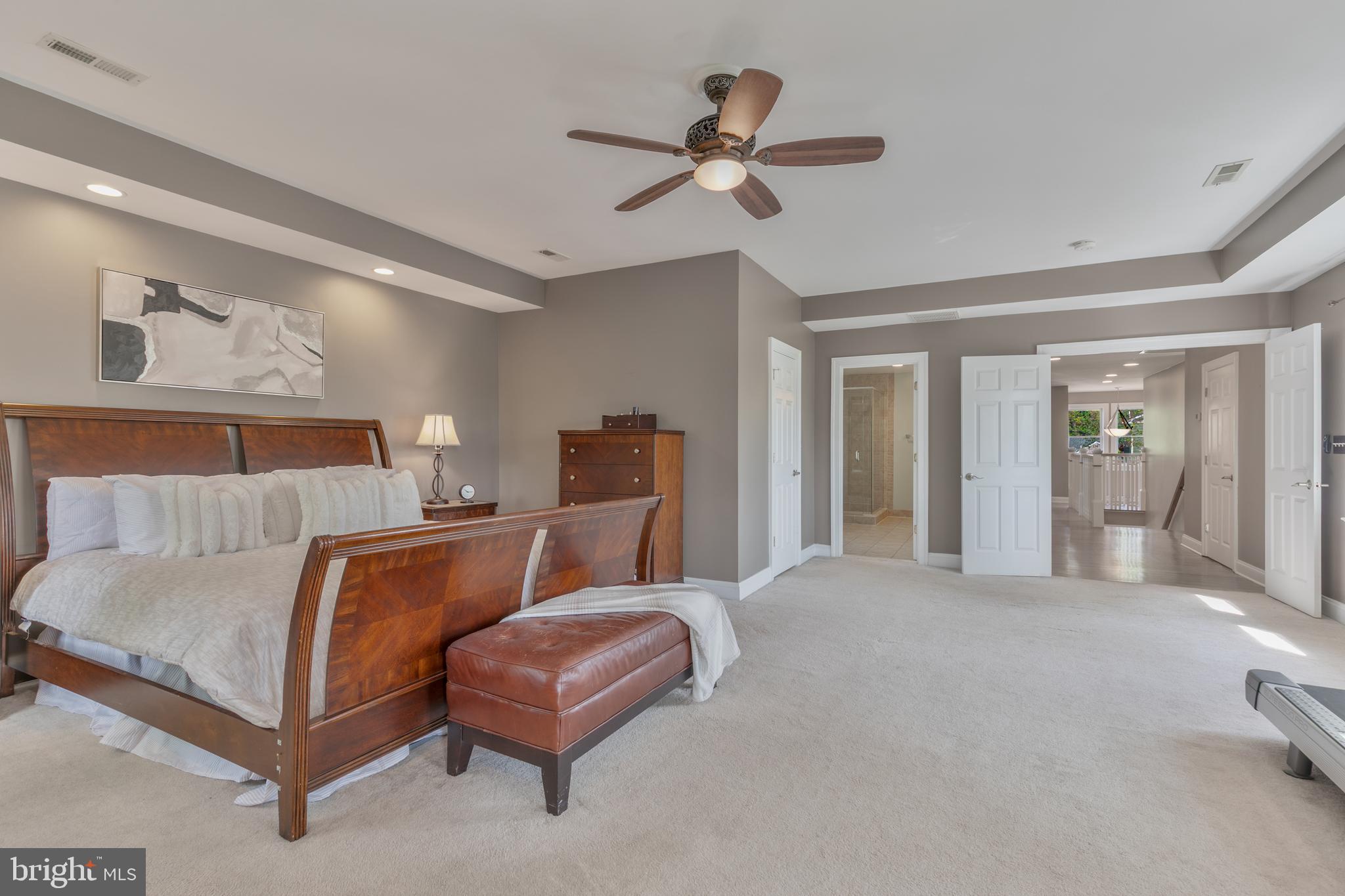 GARDEN CITY - Residential