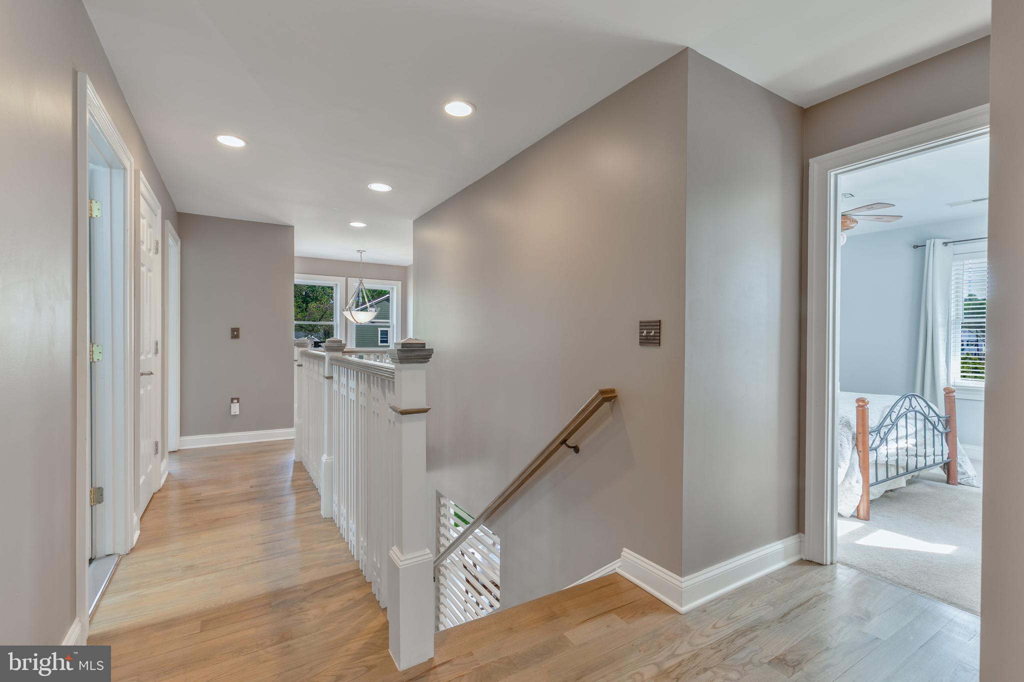 GARDEN CITY - Residential