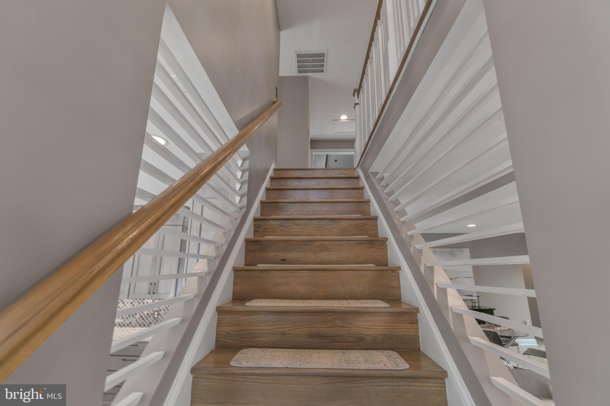 GARDEN CITY - Residential