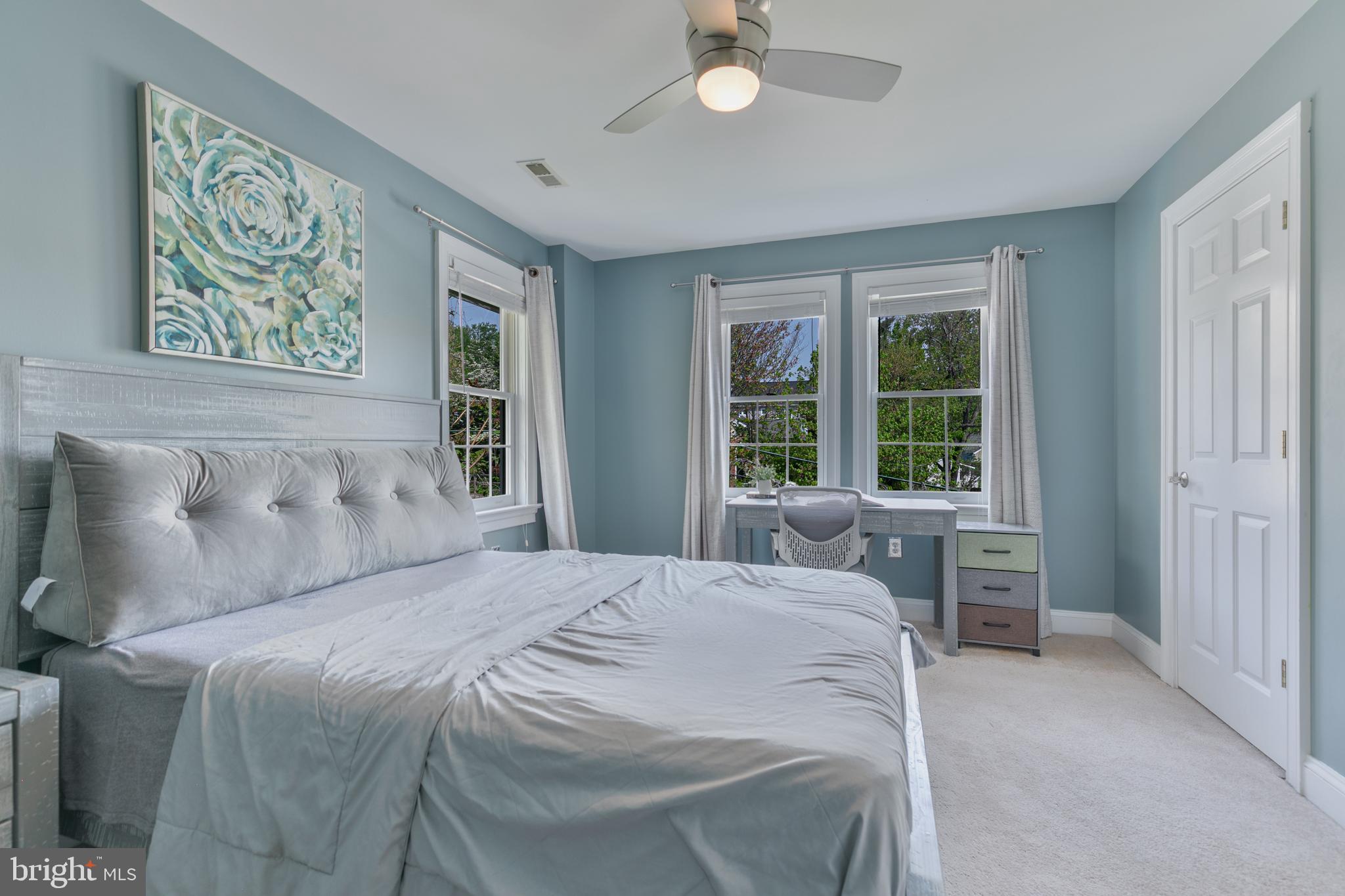 GARDEN CITY - Residential