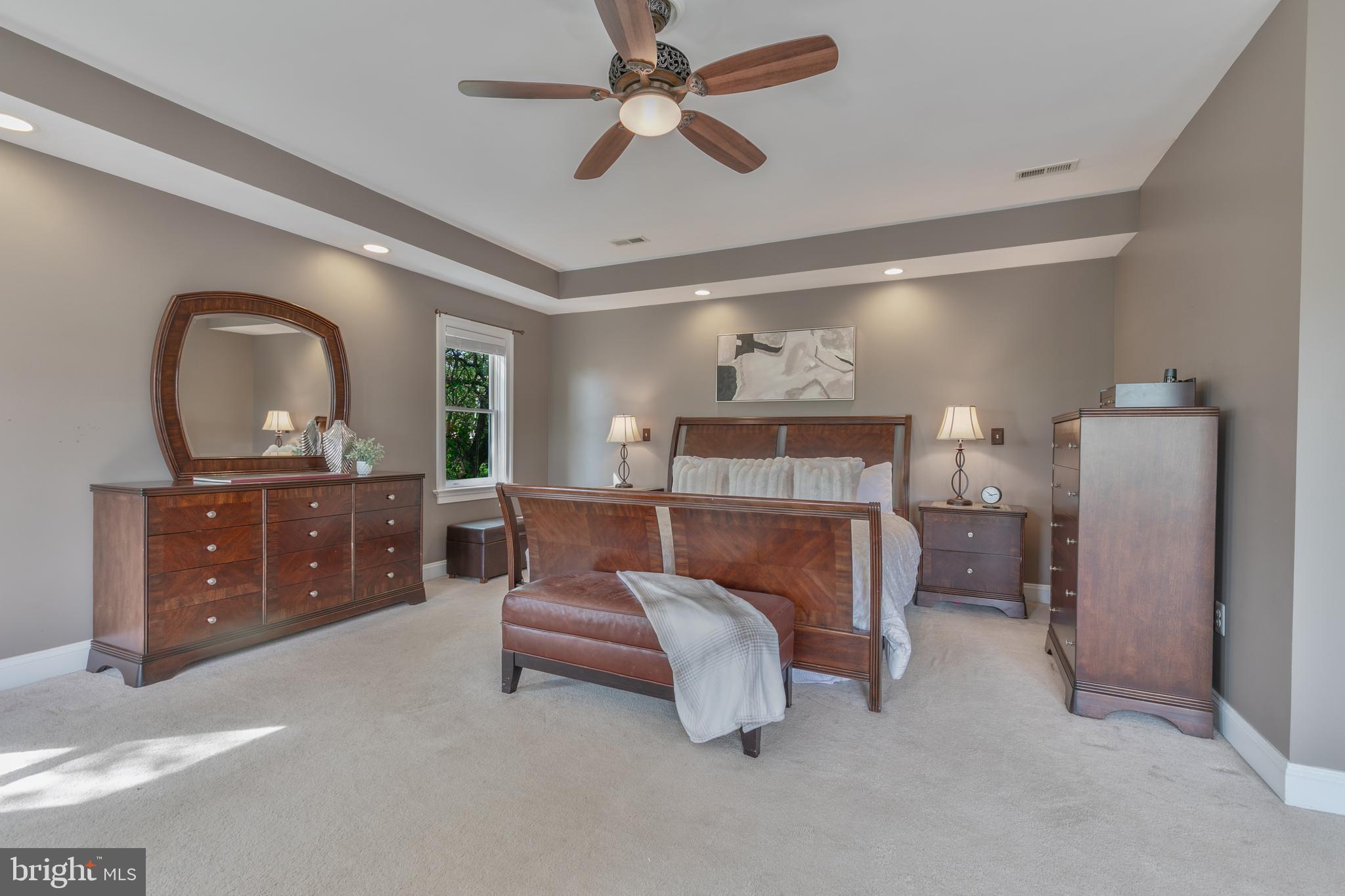 GARDEN CITY - Residential