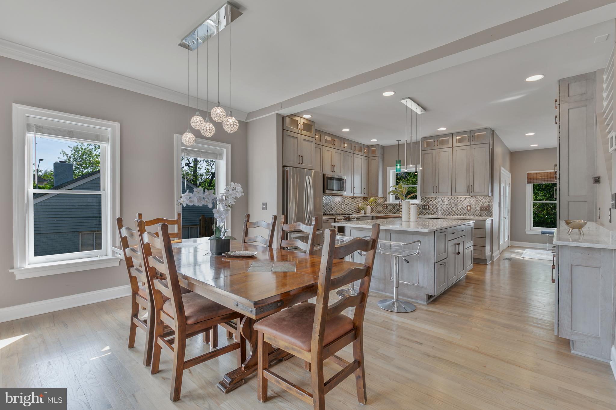 GARDEN CITY - Residential