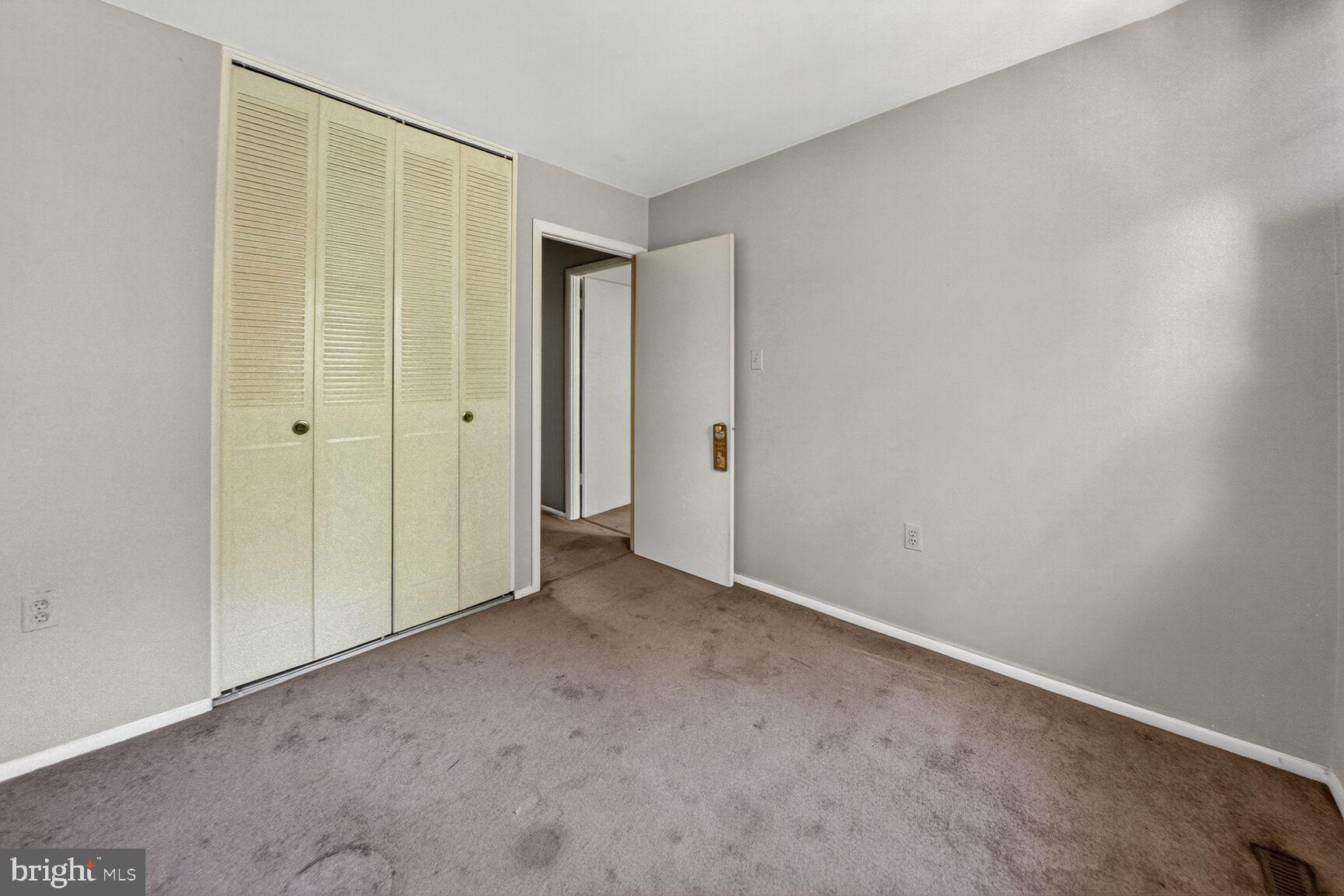 VILLAGE OF OLDE MILL - Residential